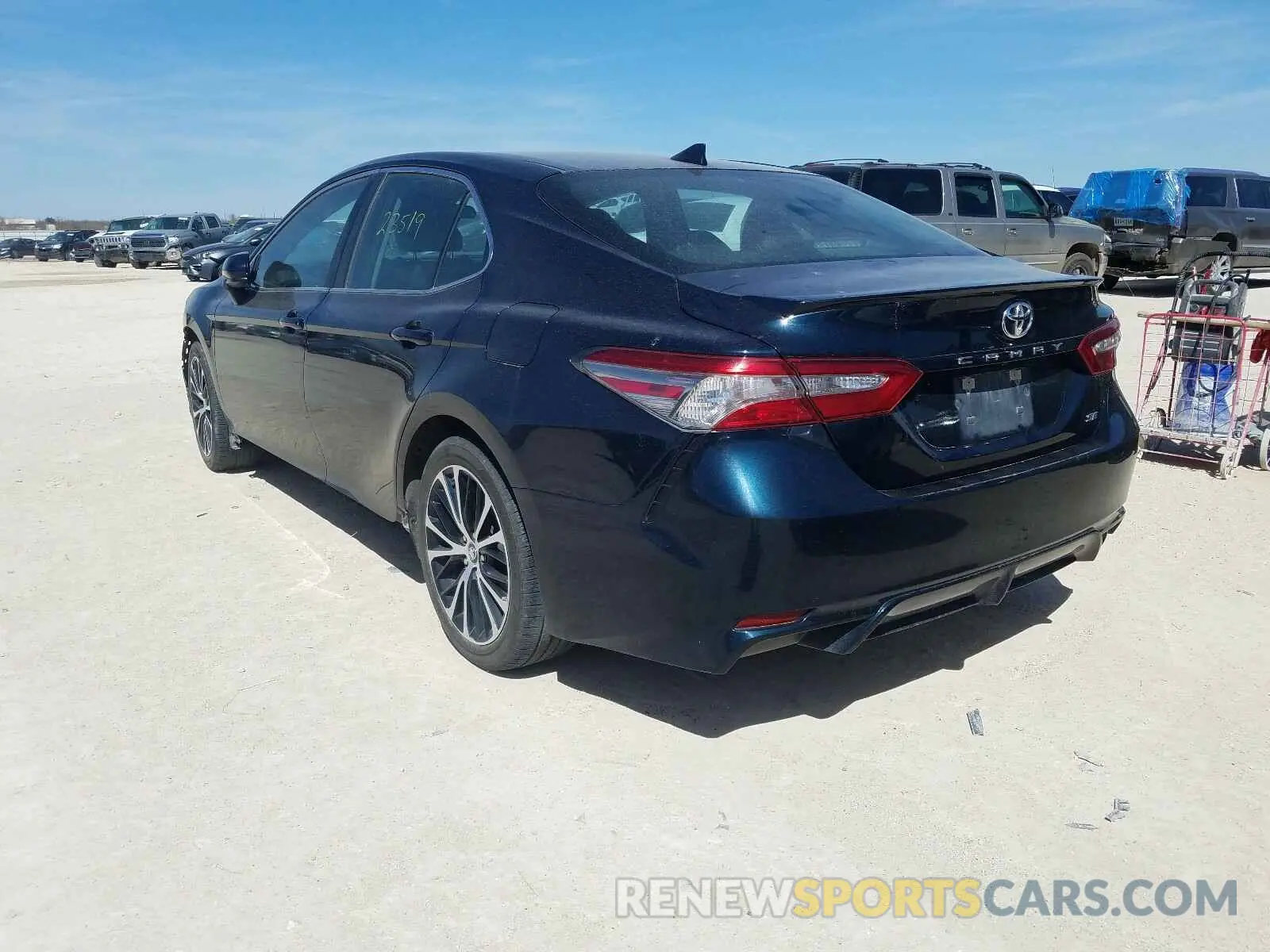 3 Photograph of a damaged car 4T1B11HK8KU719828 TOYOTA CAMRY 2019