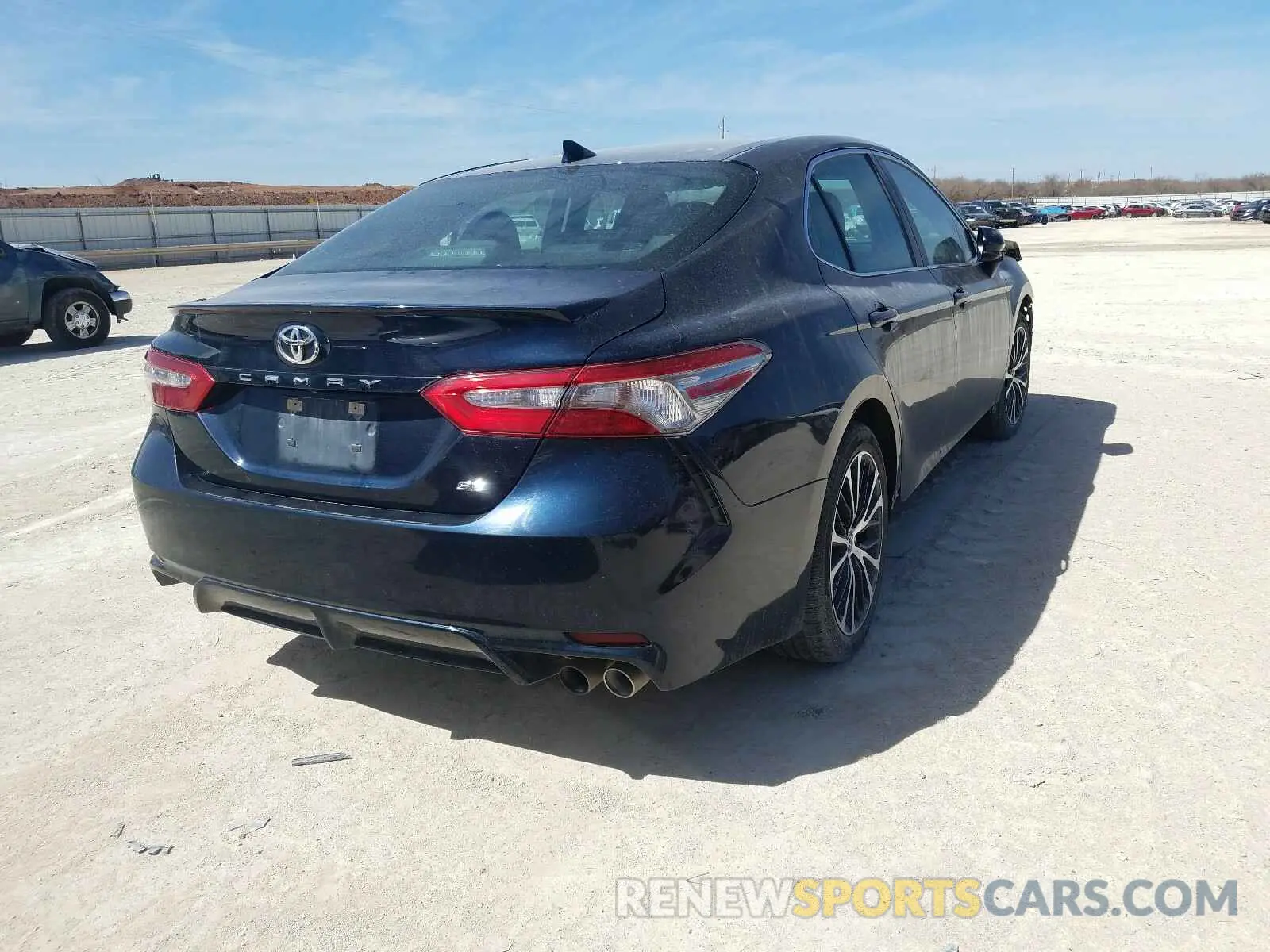 4 Photograph of a damaged car 4T1B11HK8KU719828 TOYOTA CAMRY 2019