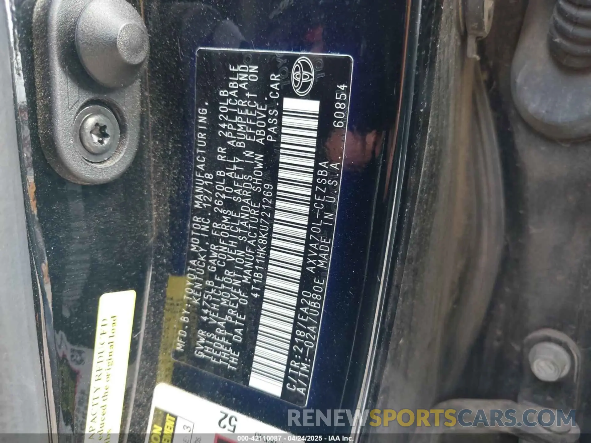 9 Photograph of a damaged car 4T1B11HK8KU721269 TOYOTA CAMRY 2019