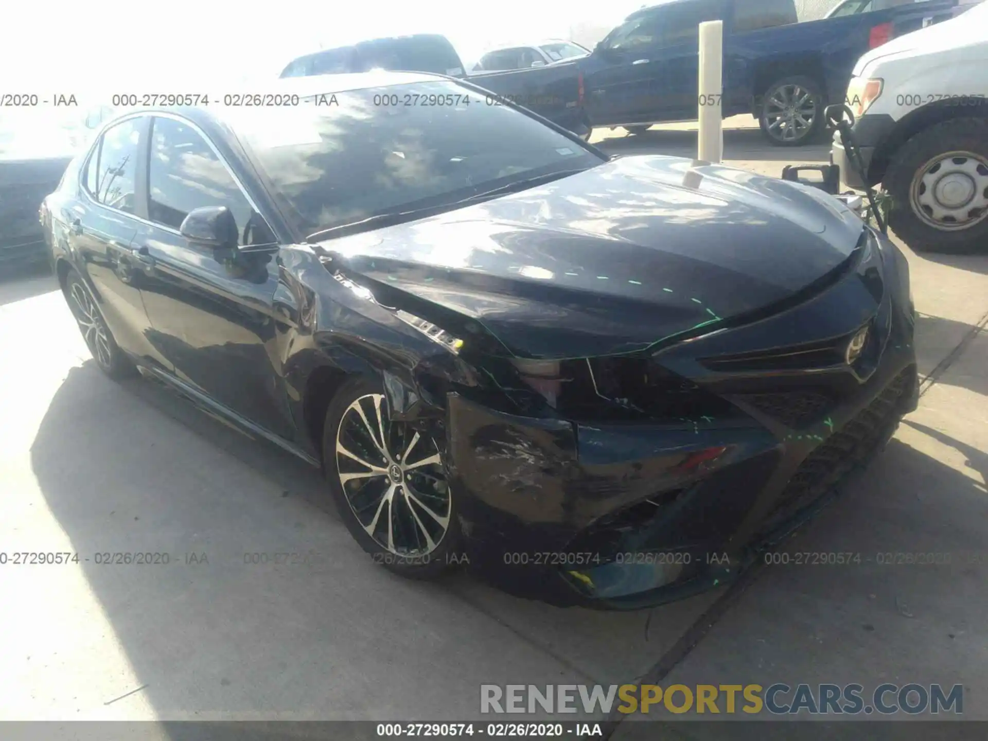 1 Photograph of a damaged car 4T1B11HK8KU726892 TOYOTA CAMRY 2019