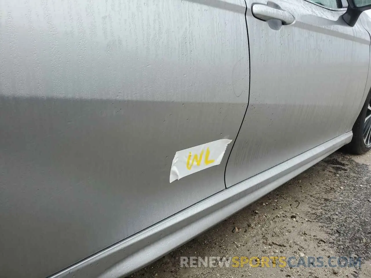 12 Photograph of a damaged car 4T1B11HK8KU727279 TOYOTA CAMRY 2019