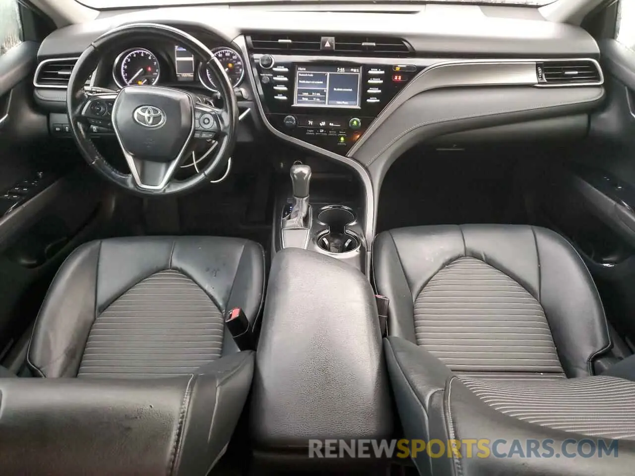 8 Photograph of a damaged car 4T1B11HK8KU727279 TOYOTA CAMRY 2019
