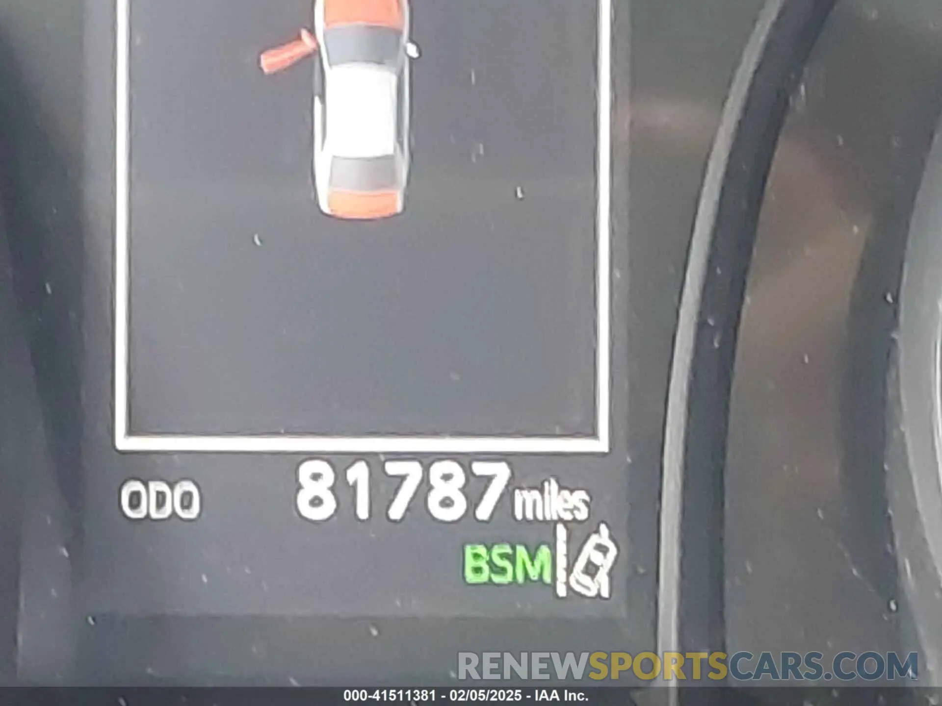 16 Photograph of a damaged car 4T1B11HK8KU728559 TOYOTA CAMRY 2019