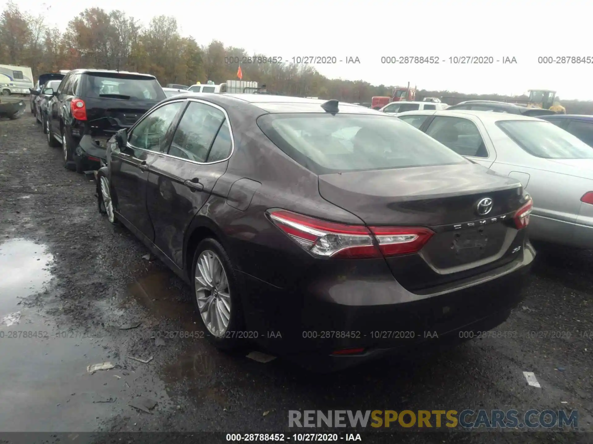 3 Photograph of a damaged car 4T1B11HK8KU729436 TOYOTA CAMRY 2019