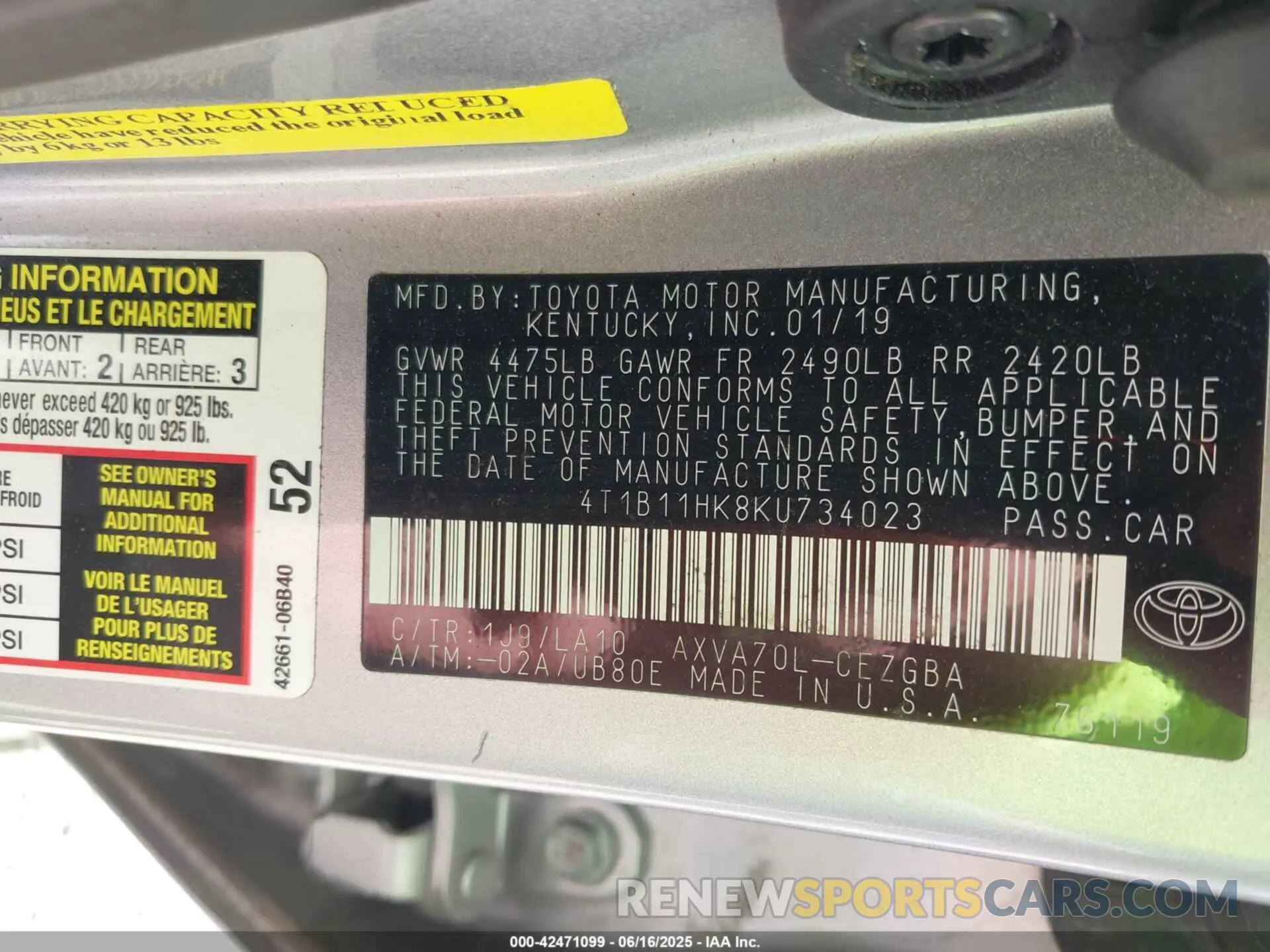 9 Photograph of a damaged car 4T1B11HK8KU734023 TOYOTA CAMRY 2019