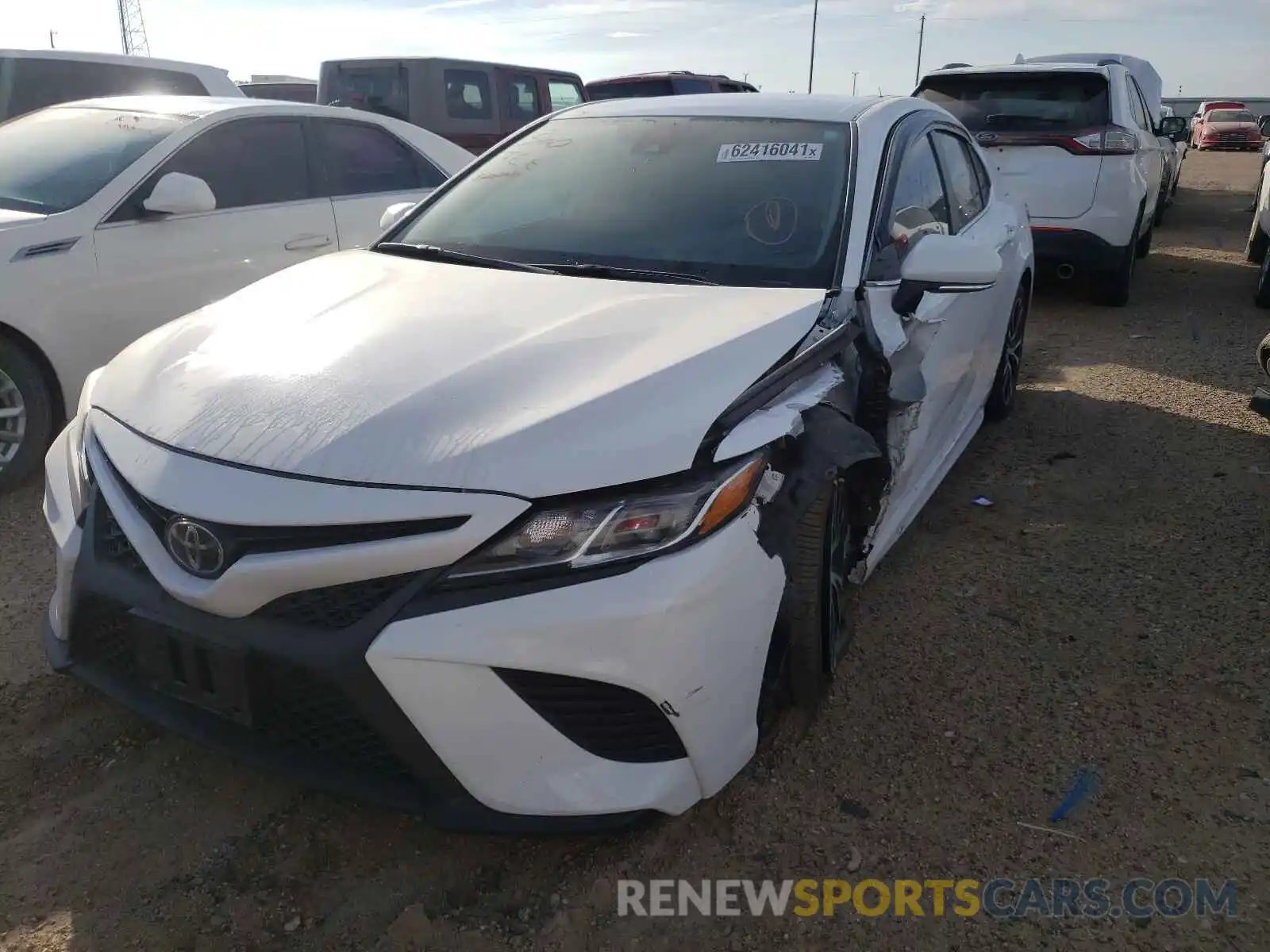 2 Photograph of a damaged car 4T1B11HK8KU735138 TOYOTA CAMRY 2019