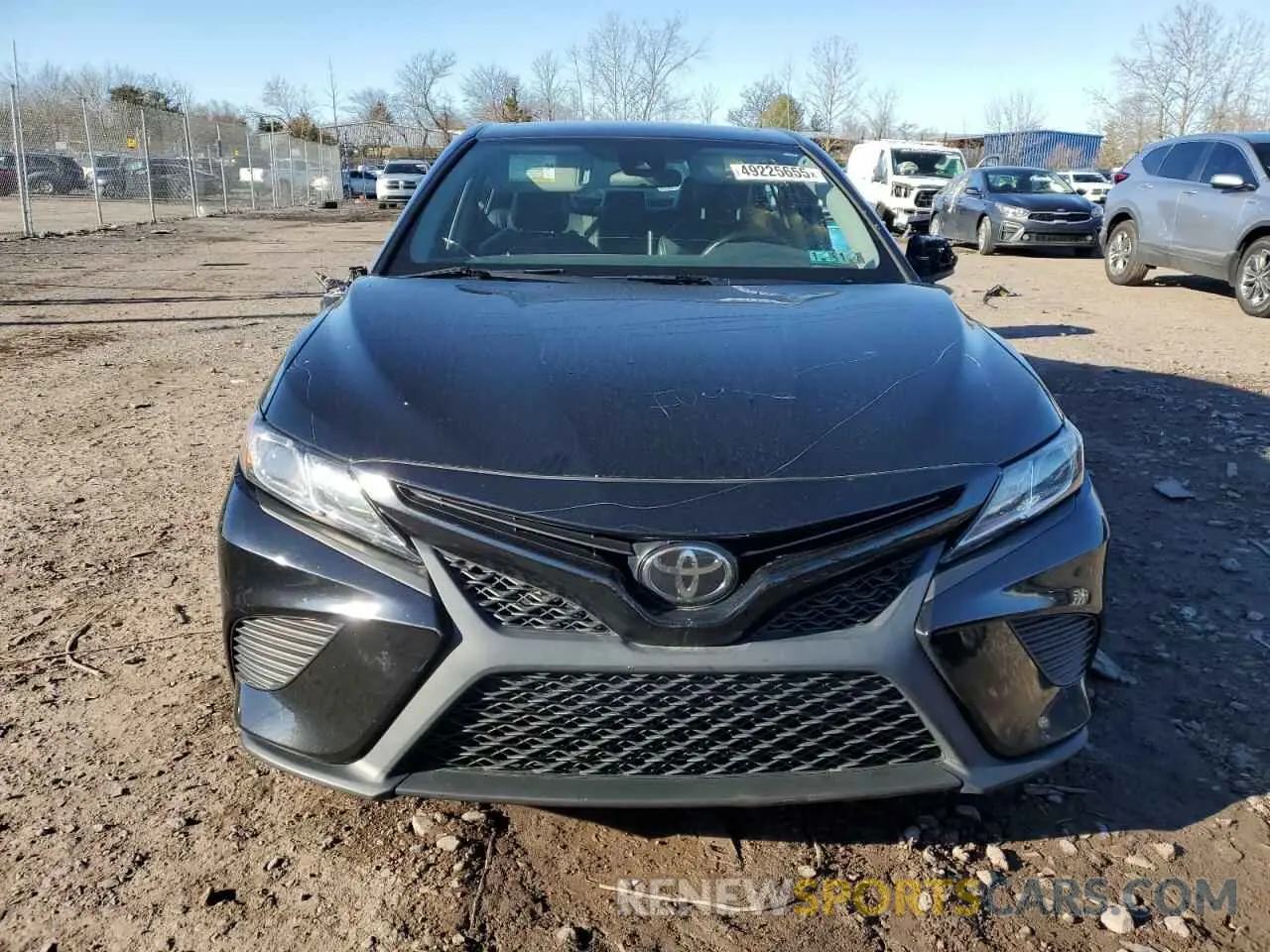 5 Photograph of a damaged car 4T1B11HK8KU742137 TOYOTA CAMRY 2019