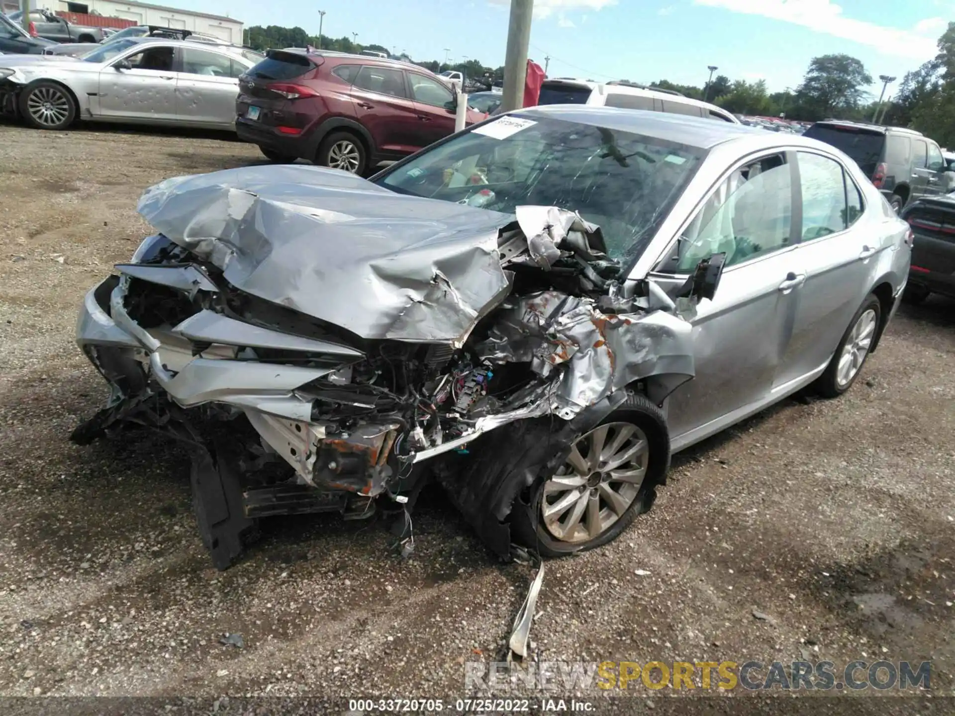 2 Photograph of a damaged car 4T1B11HK8KU742722 TOYOTA CAMRY 2019