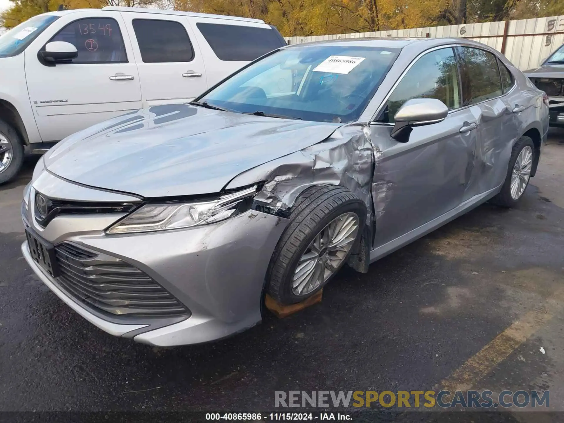 2 Photograph of a damaged car 4T1B11HK8KU743272 TOYOTA CAMRY 2019