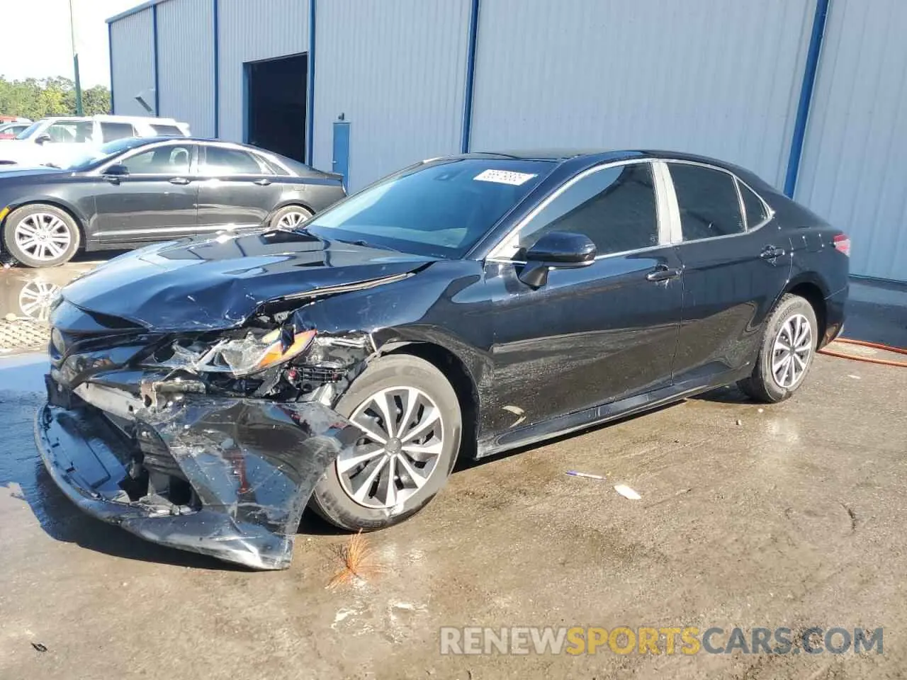 1 Photograph of a damaged car 4T1B11HK8KU743787 TOYOTA CAMRY 2019