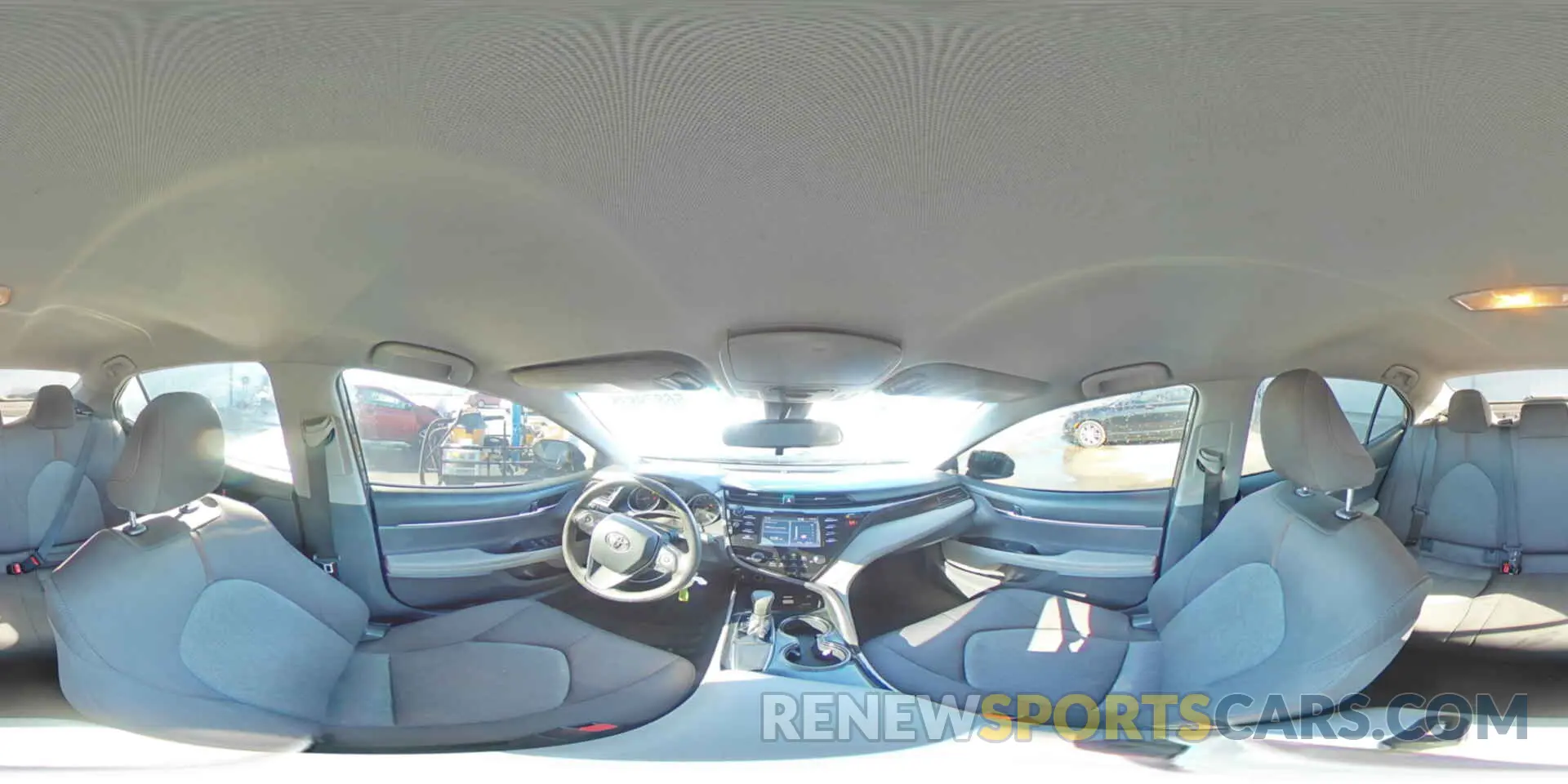 15 Photograph of a damaged car 4T1B11HK8KU743787 TOYOTA CAMRY 2019