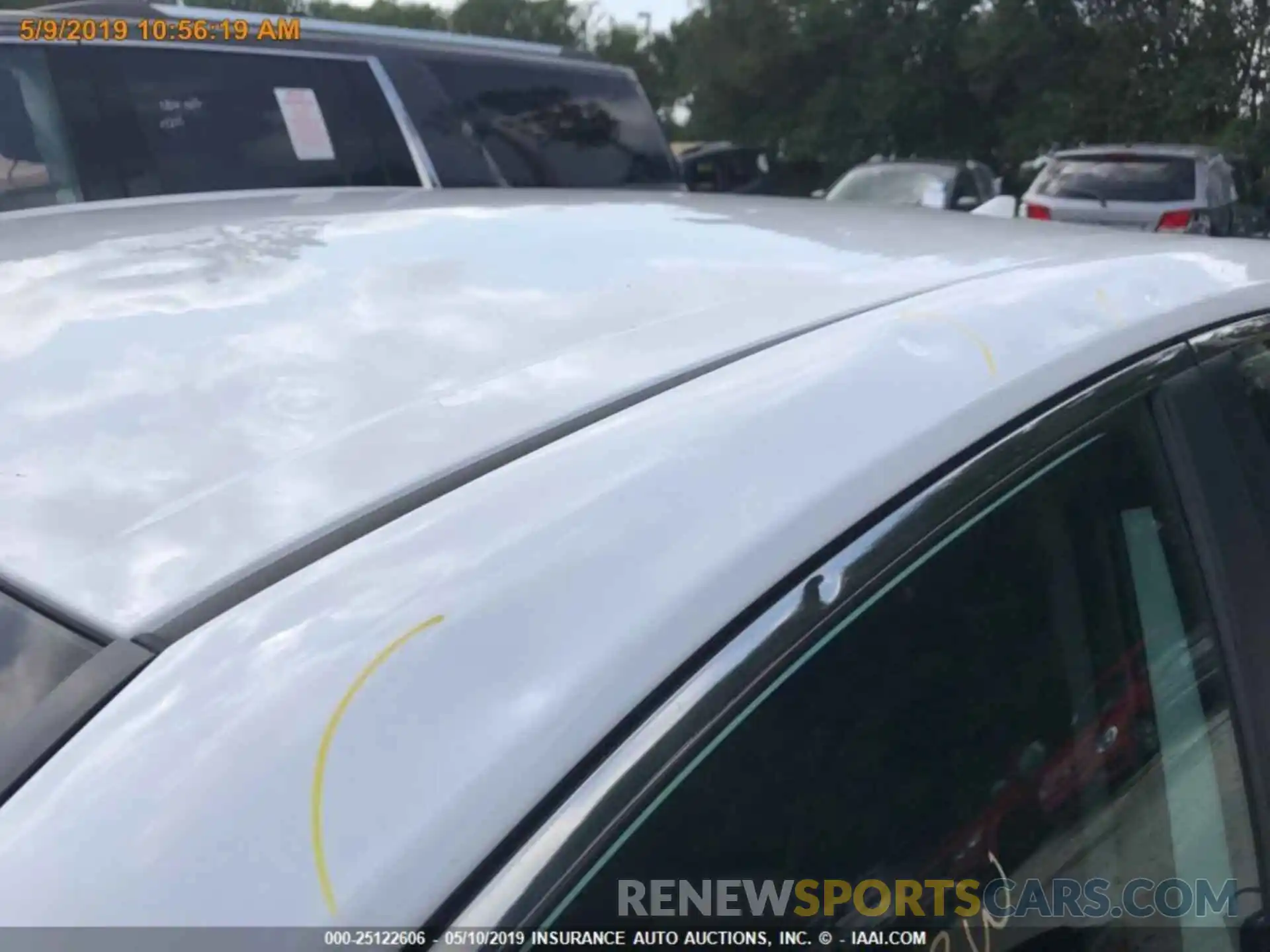 12 Photograph of a damaged car 4T1B11HK8KU745927 TOYOTA CAMRY 2019