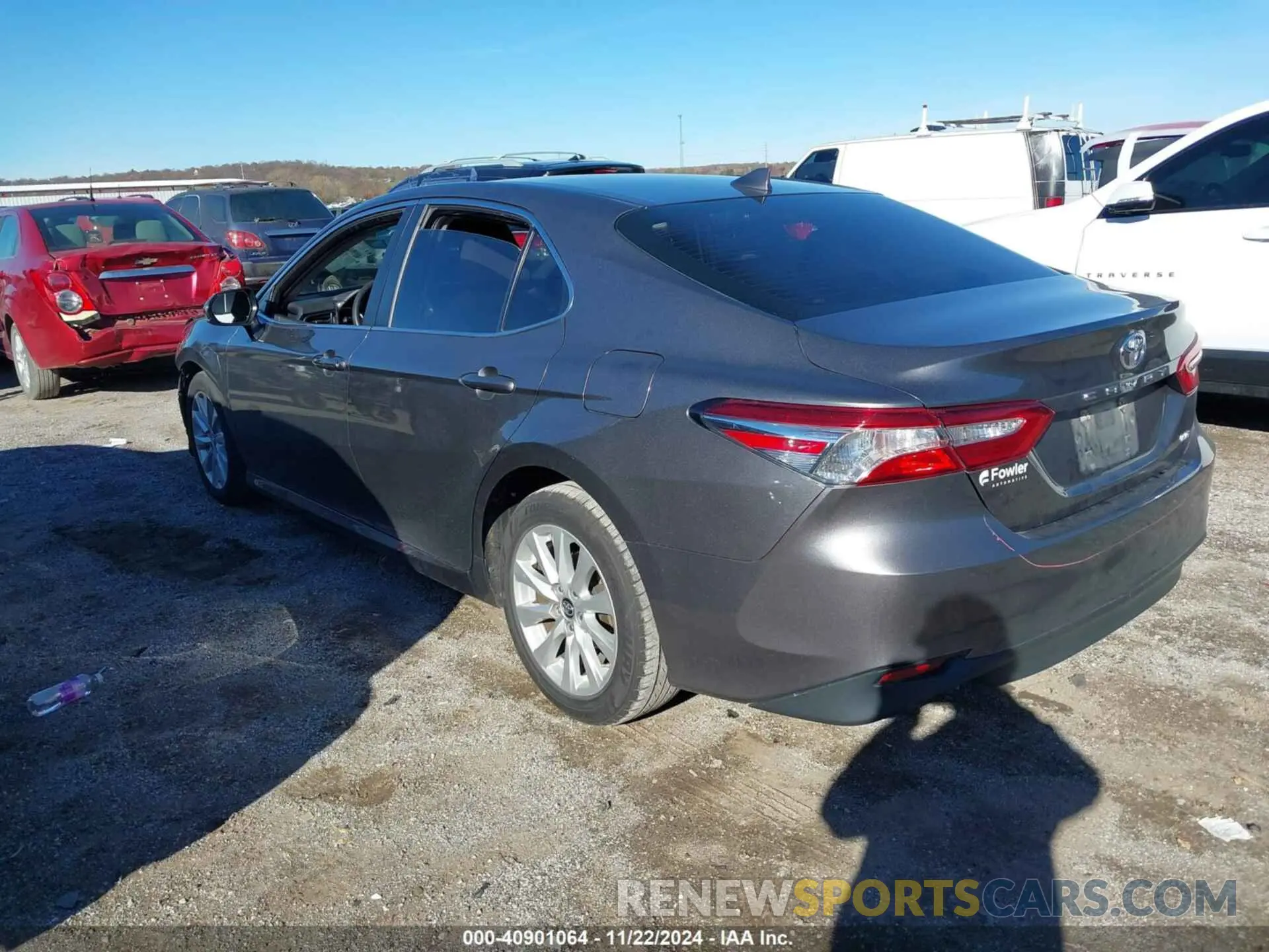 3 Photograph of a damaged car 4T1B11HK8KU746740 TOYOTA CAMRY 2019