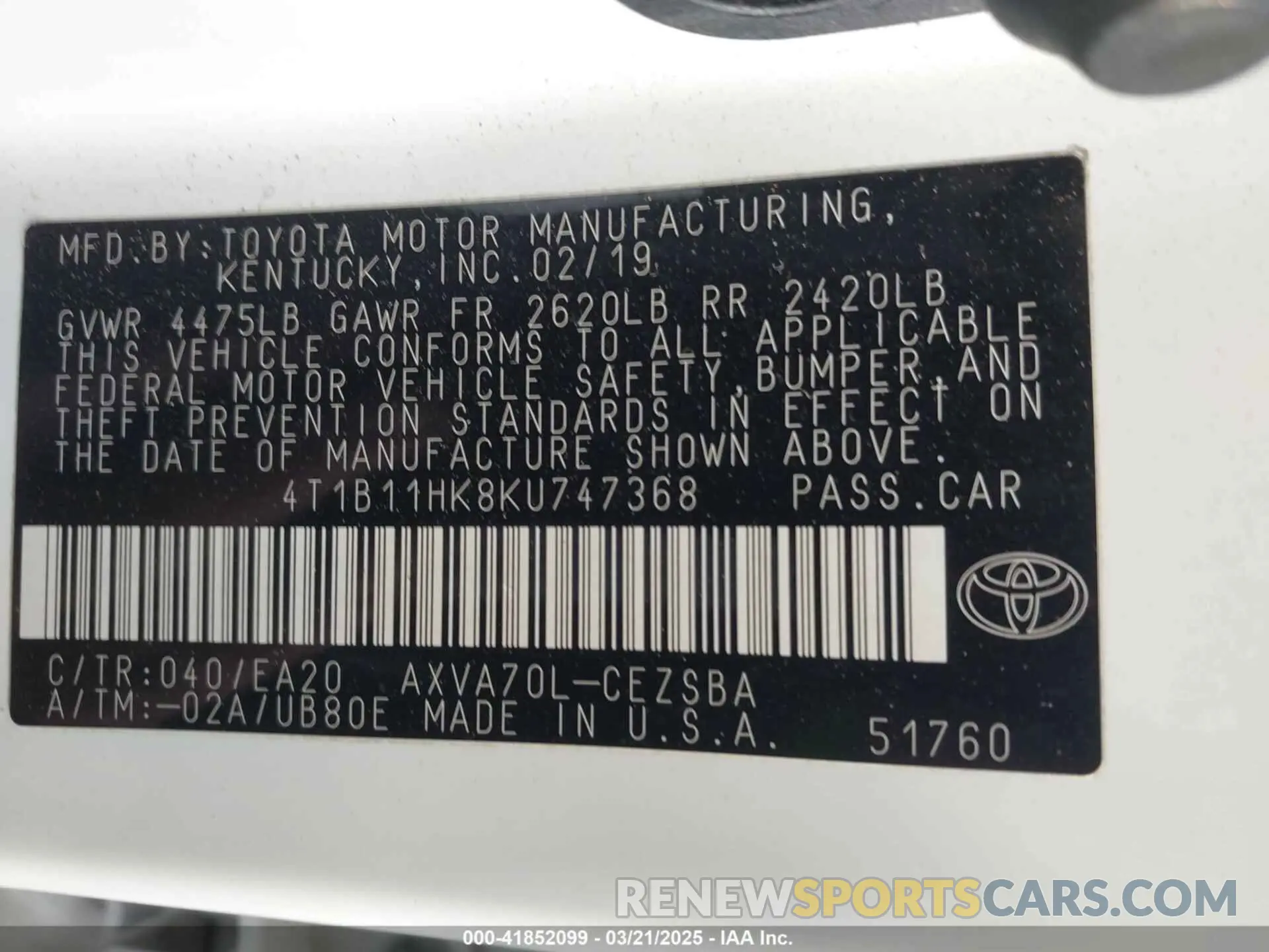 9 Photograph of a damaged car 4T1B11HK8KU747368 TOYOTA CAMRY 2019