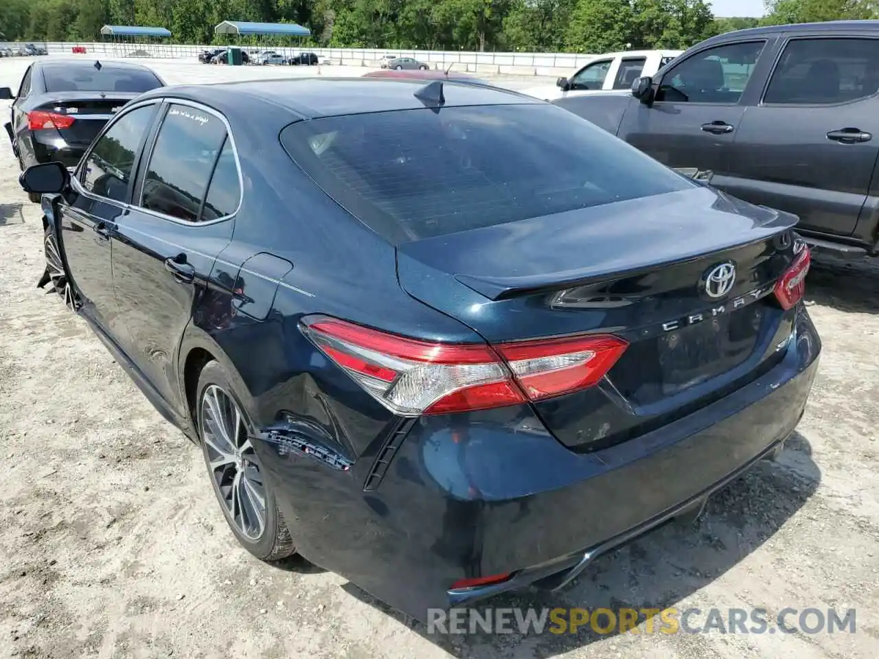 3 Photograph of a damaged car 4T1B11HK8KU748536 TOYOTA CAMRY 2019