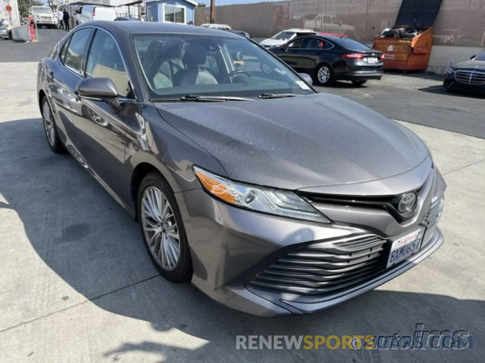 4 Photograph of a damaged car 4T1B11HK8KU751369 TOYOTA CAMRY 2019