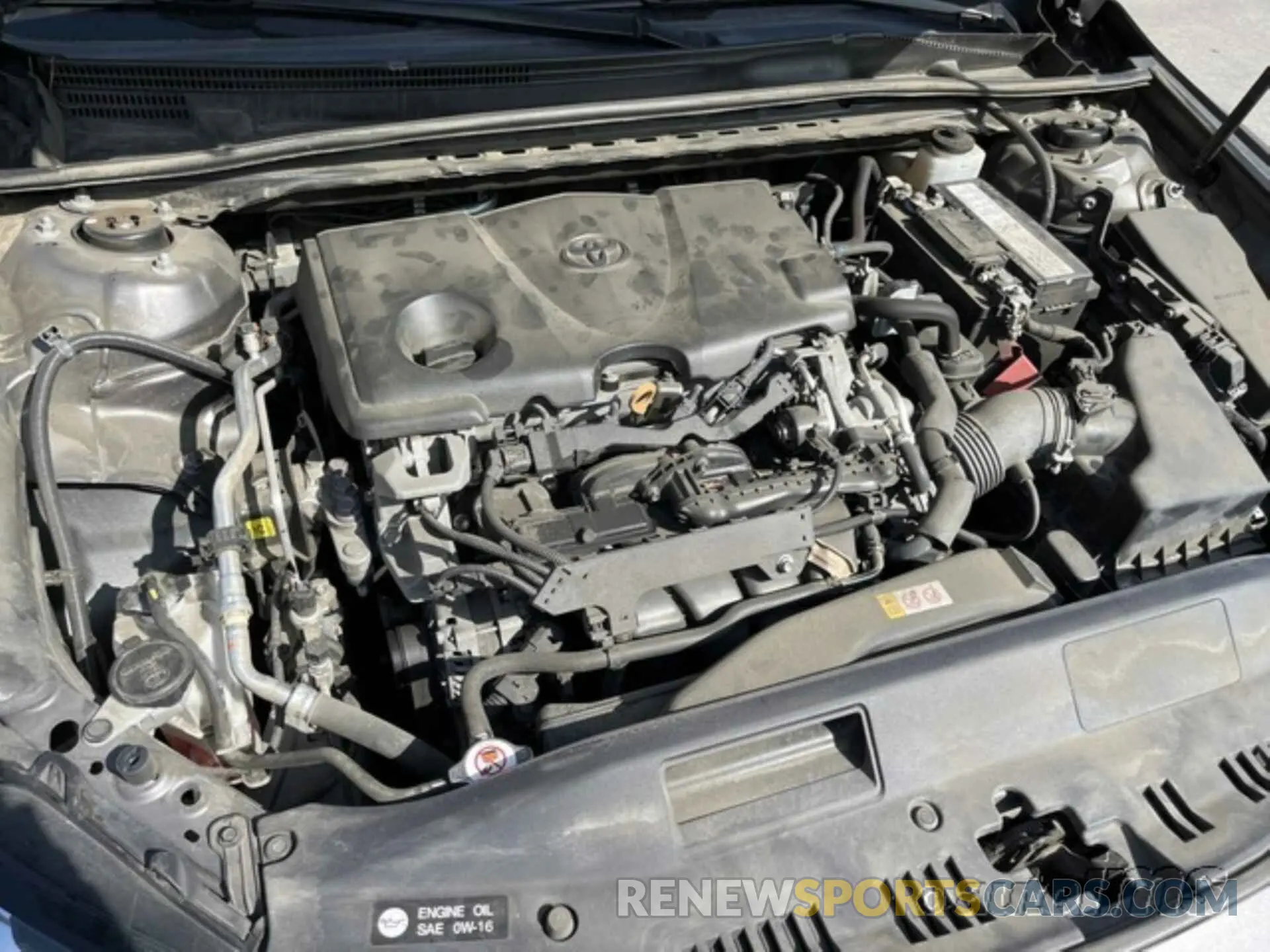 9 Photograph of a damaged car 4T1B11HK8KU751369 TOYOTA CAMRY 2019
