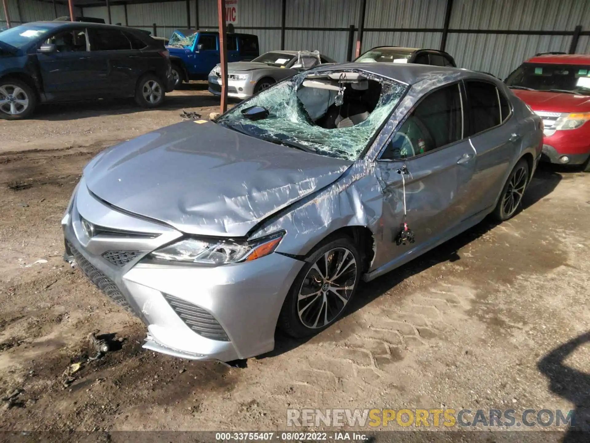 2 Photograph of a damaged car 4T1B11HK8KU751453 TOYOTA CAMRY 2019