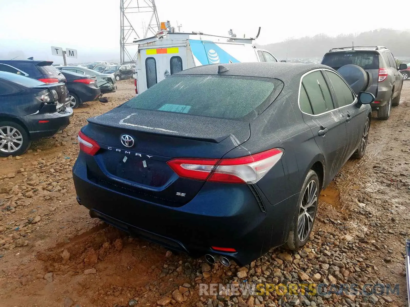 4 Photograph of a damaged car 4T1B11HK8KU758970 TOYOTA CAMRY 2019