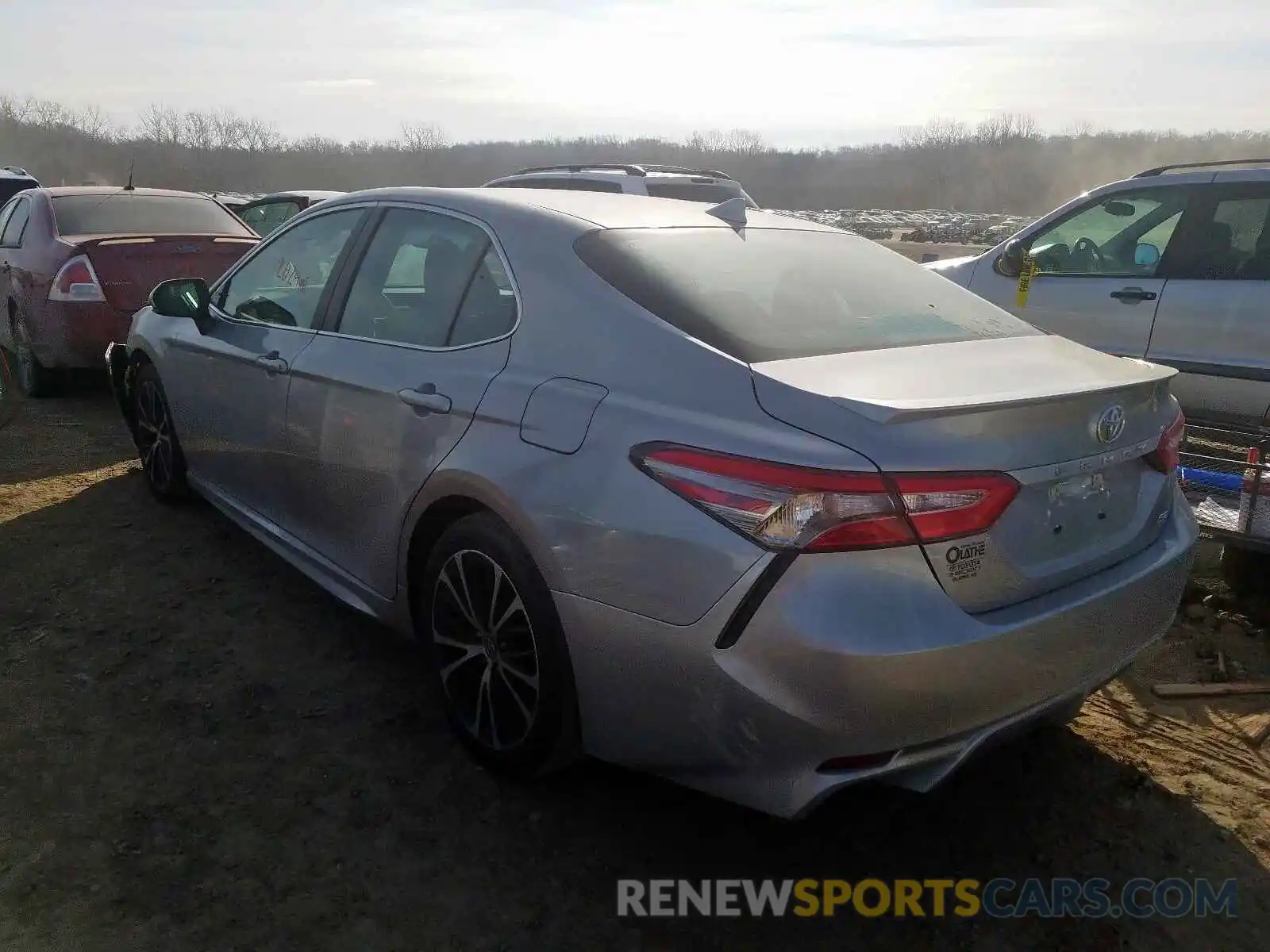 3 Photograph of a damaged car 4T1B11HK8KU759679 TOYOTA CAMRY 2019