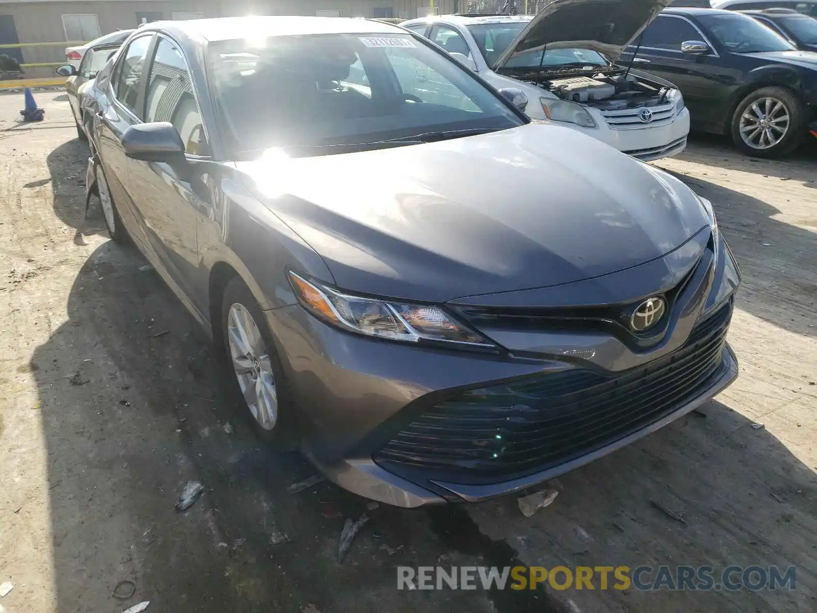 1 Photograph of a damaged car 4T1B11HK8KU761352 TOYOTA CAMRY 2019