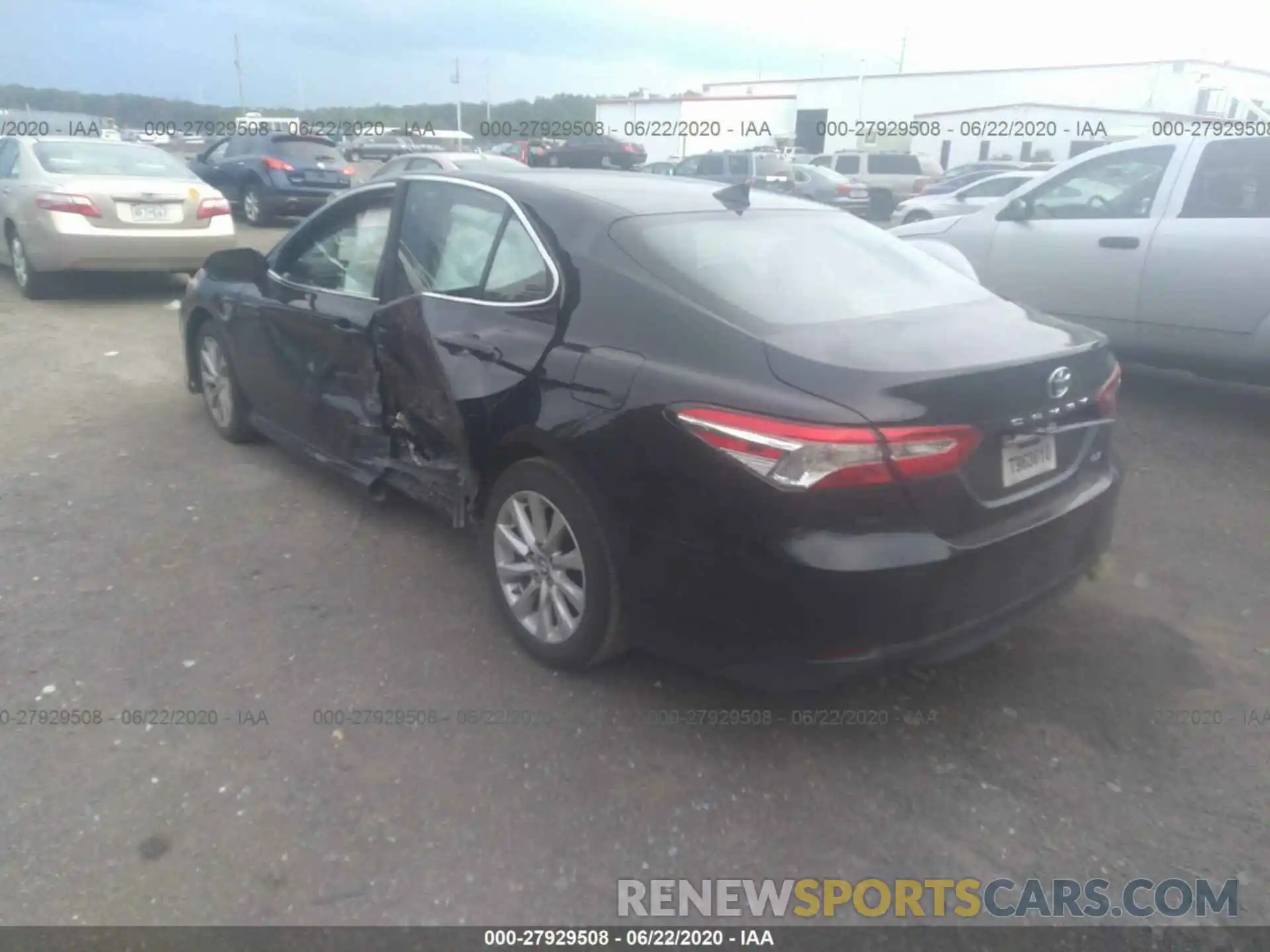 3 Photograph of a damaged car 4T1B11HK8KU763019 TOYOTA CAMRY 2019