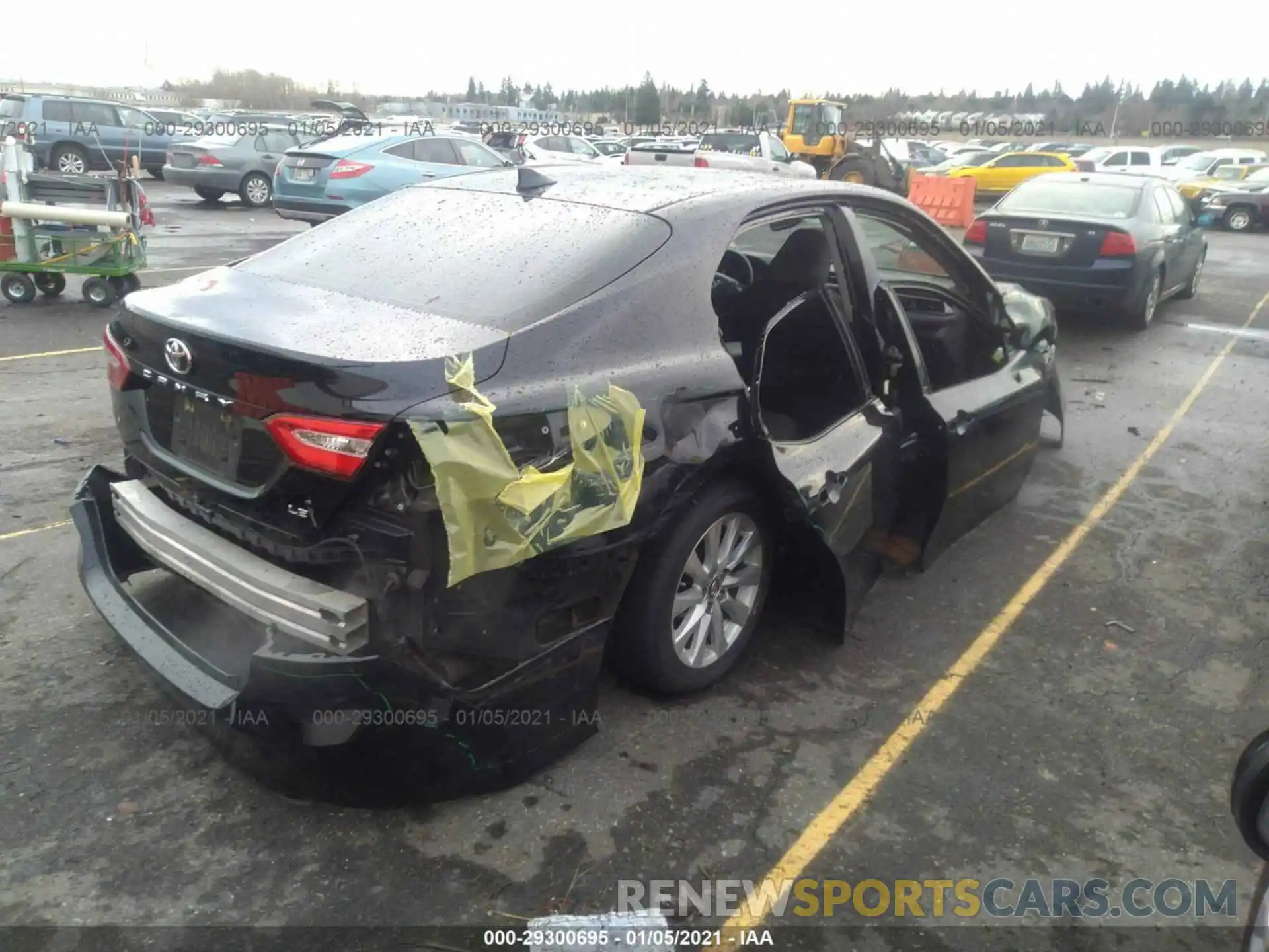 4 Photograph of a damaged car 4T1B11HK8KU763148 TOYOTA CAMRY 2019