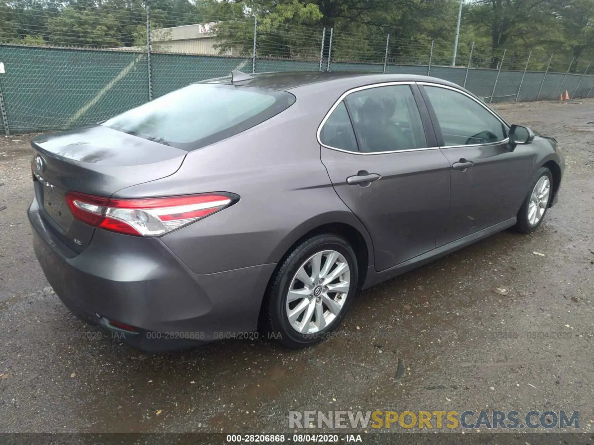 4 Photograph of a damaged car 4T1B11HK8KU765210 TOYOTA CAMRY 2019