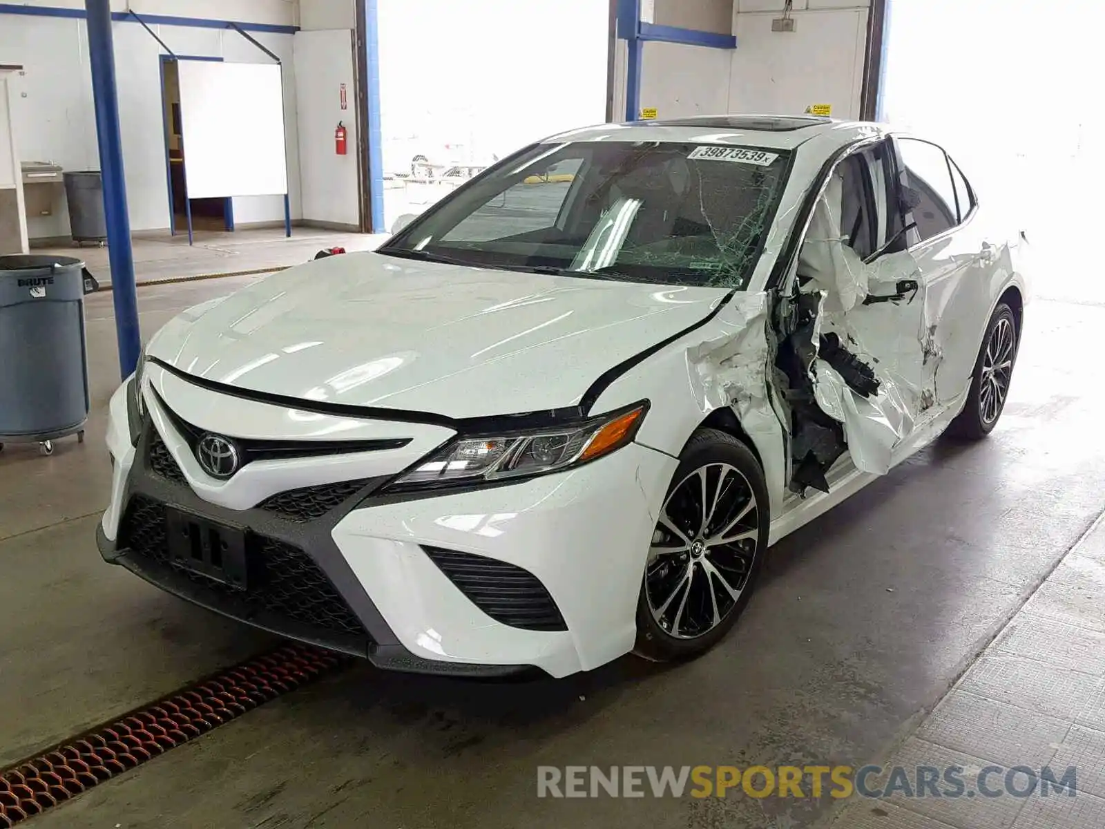 2 Photograph of a damaged car 4T1B11HK8KU765627 TOYOTA CAMRY 2019