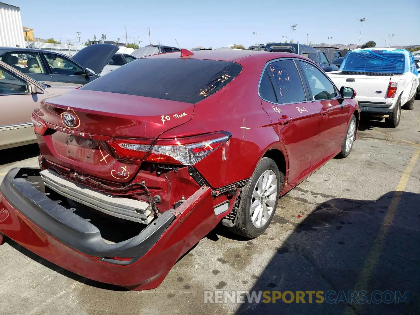 4 Photograph of a damaged car 4T1B11HK8KU766616 TOYOTA CAMRY 2019