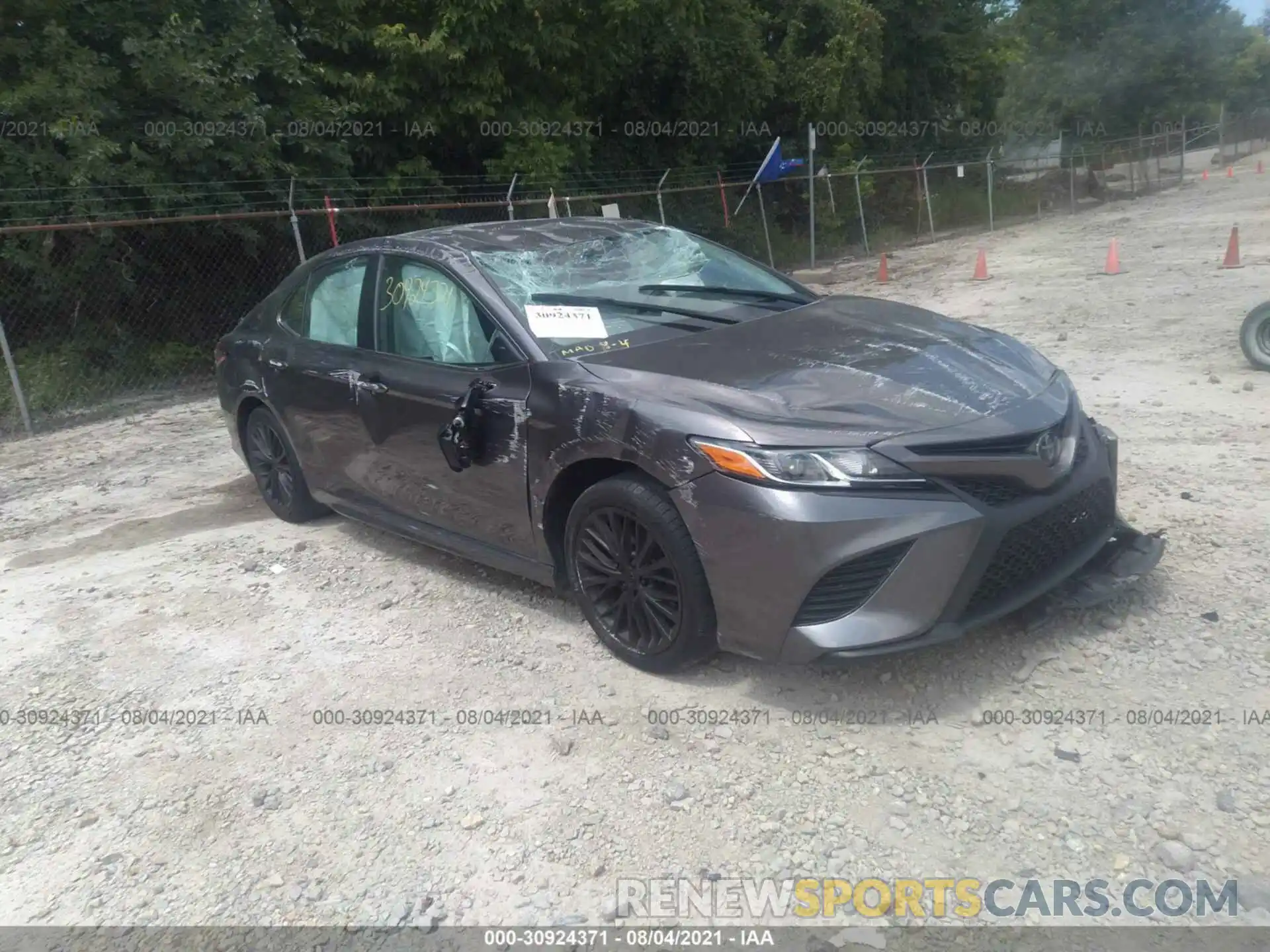 1 Photograph of a damaged car 4T1B11HK8KU767524 TOYOTA CAMRY 2019