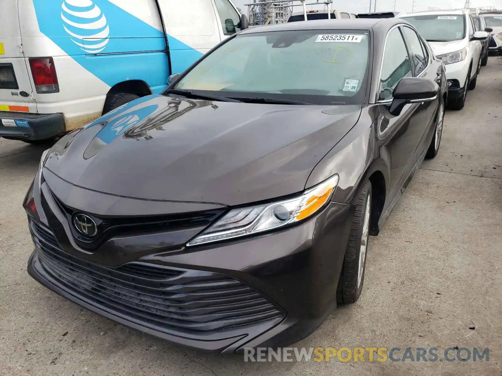 2 Photograph of a damaged car 4T1B11HK8KU772478 TOYOTA CAMRY 2019