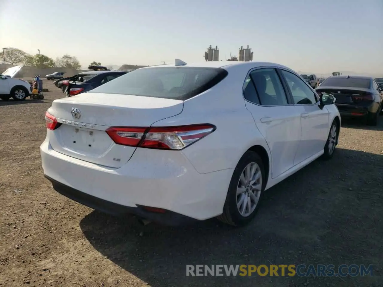 4 Photograph of a damaged car 4T1B11HK8KU773338 TOYOTA CAMRY 2019