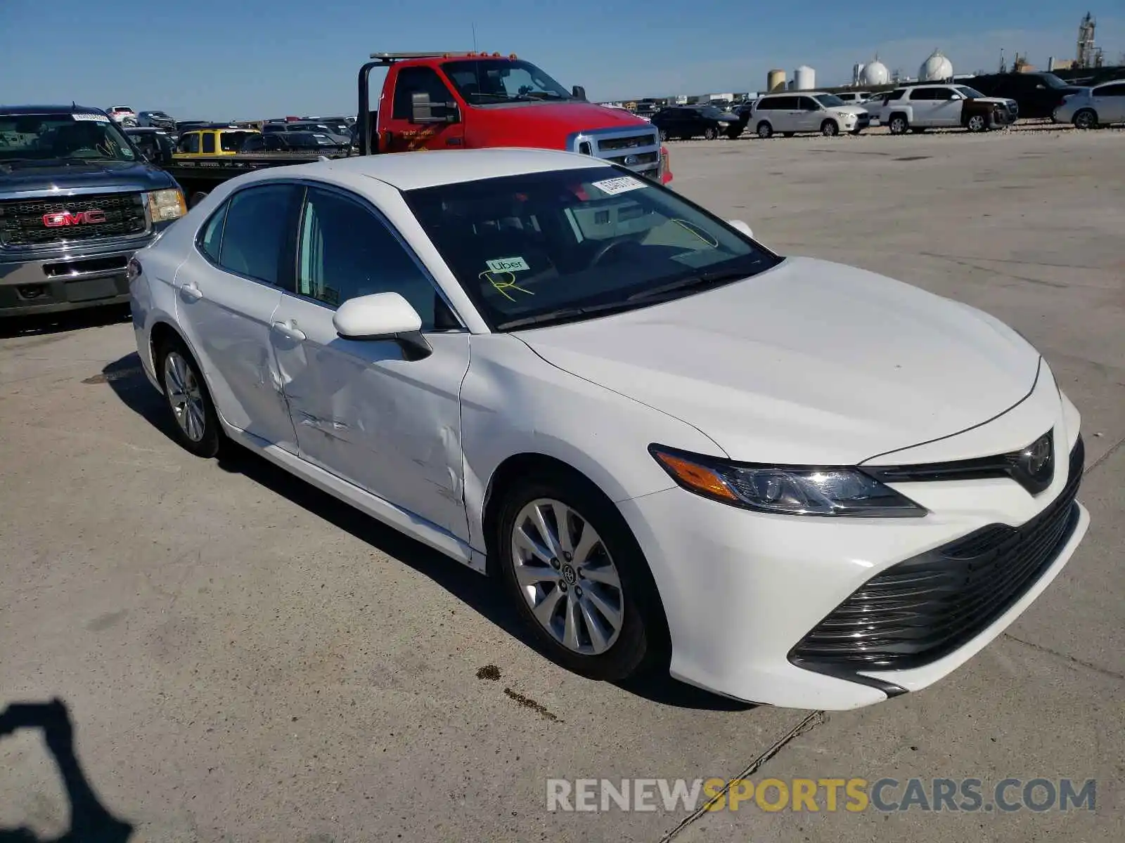 1 Photograph of a damaged car 4T1B11HK8KU774067 TOYOTA CAMRY 2019