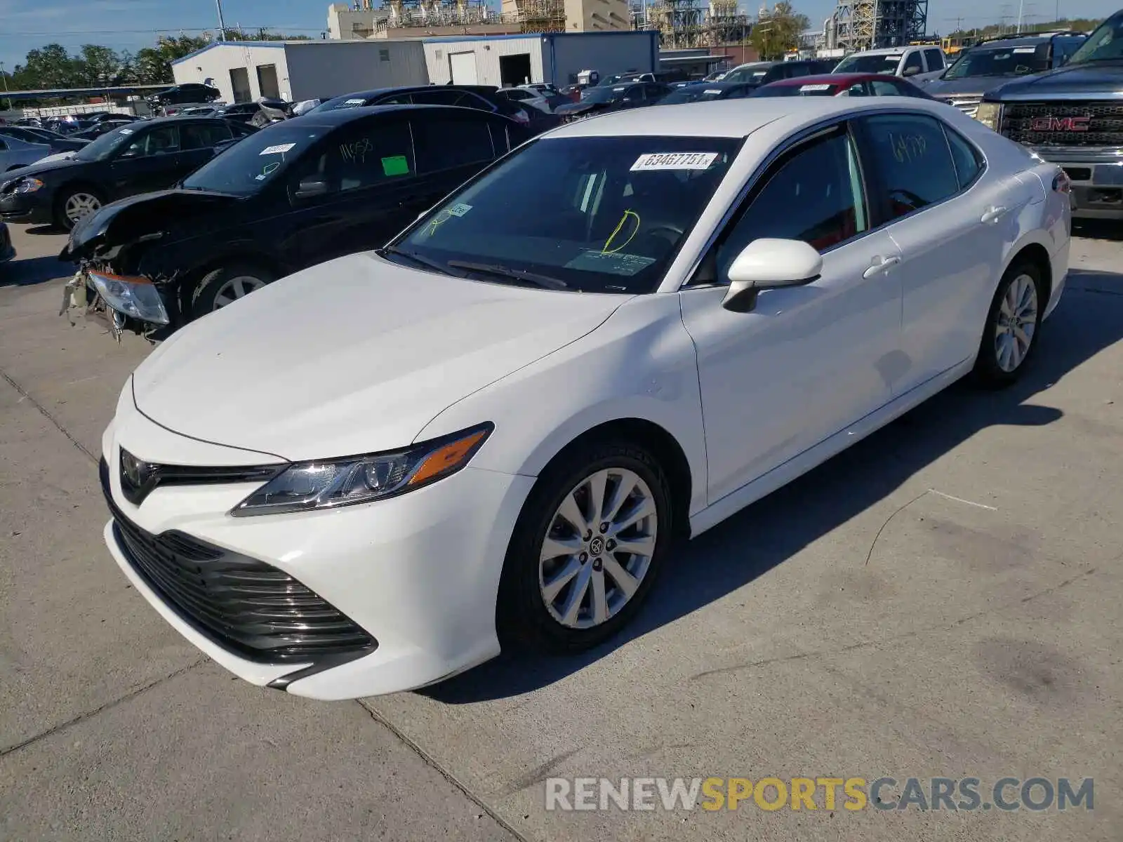 2 Photograph of a damaged car 4T1B11HK8KU774067 TOYOTA CAMRY 2019