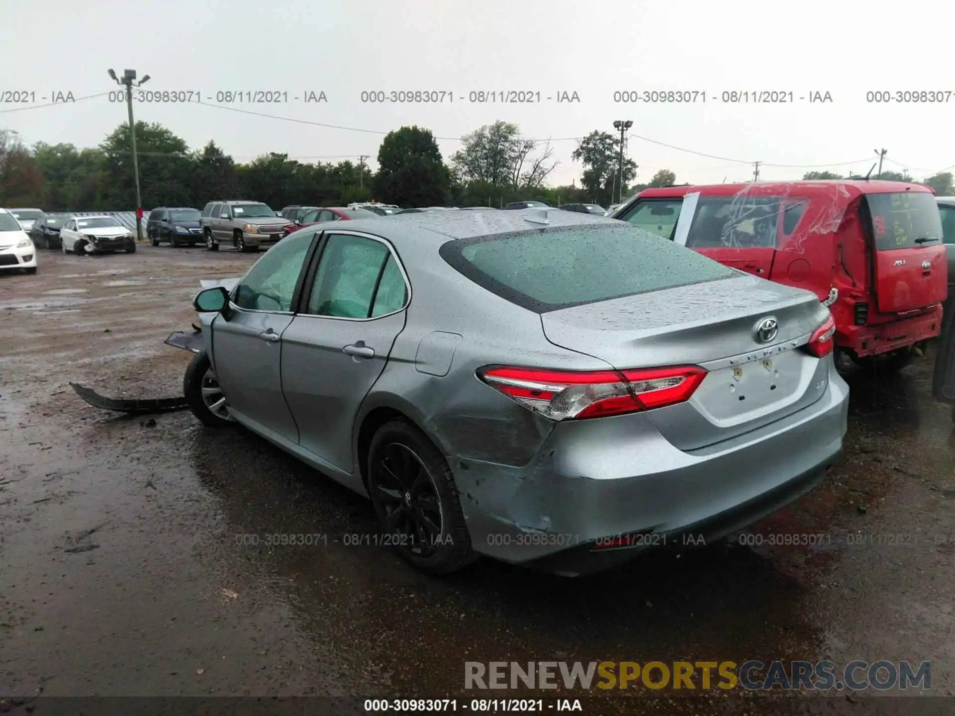 3 Photograph of a damaged car 4T1B11HK8KU778491 TOYOTA CAMRY 2019