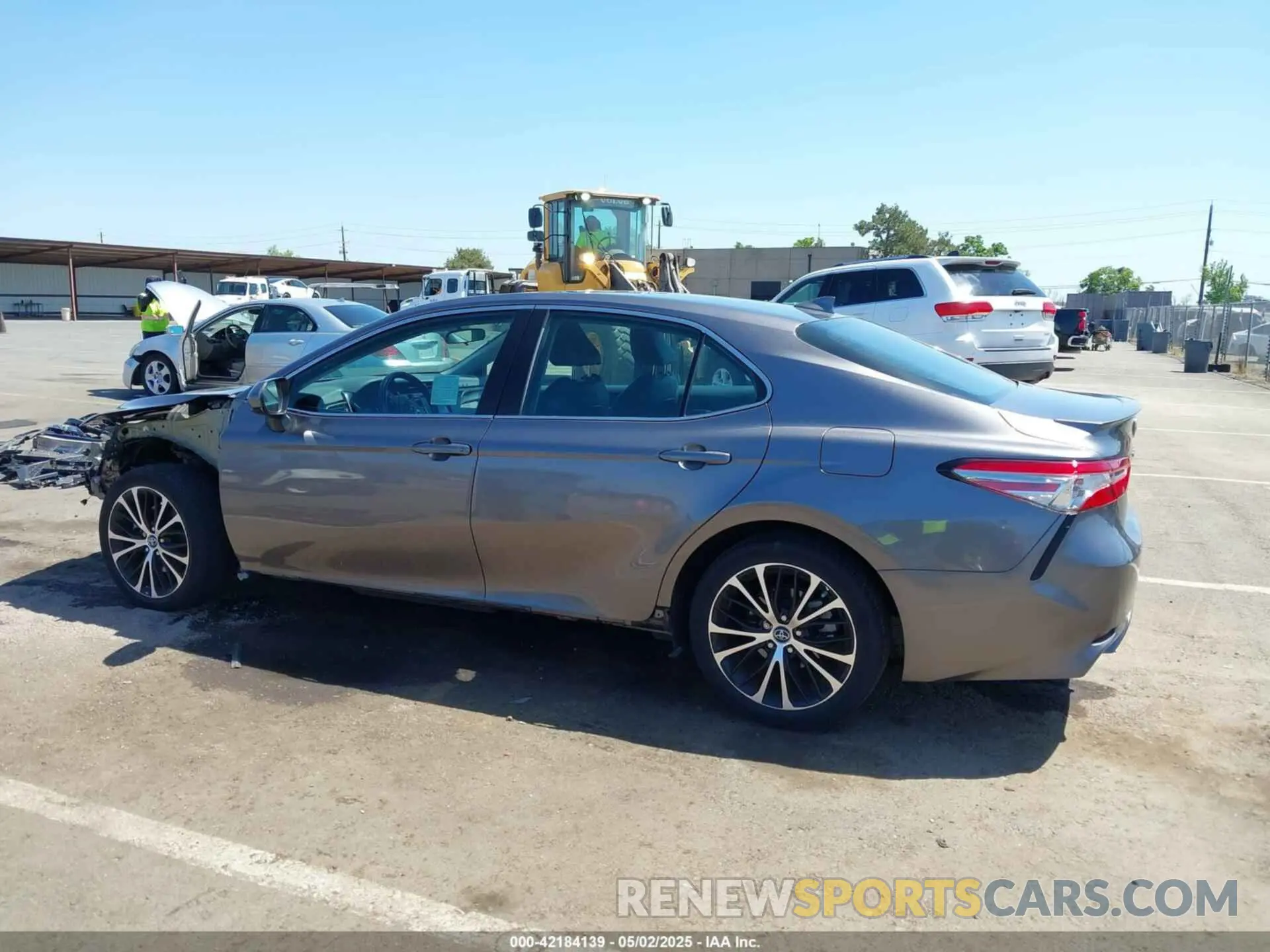 15 Photograph of a damaged car 4T1B11HK8KU780550 TOYOTA CAMRY 2019