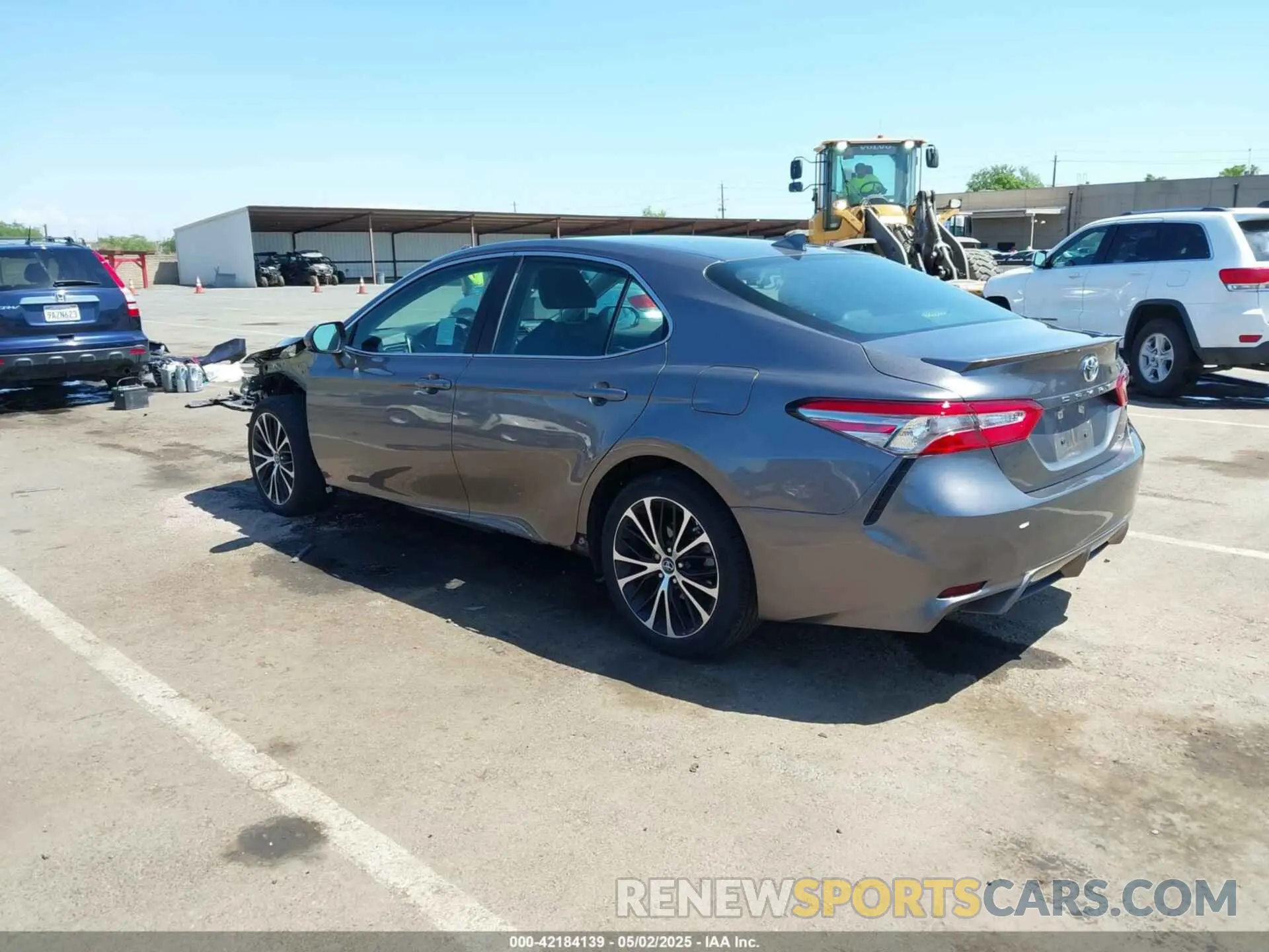 3 Photograph of a damaged car 4T1B11HK8KU780550 TOYOTA CAMRY 2019