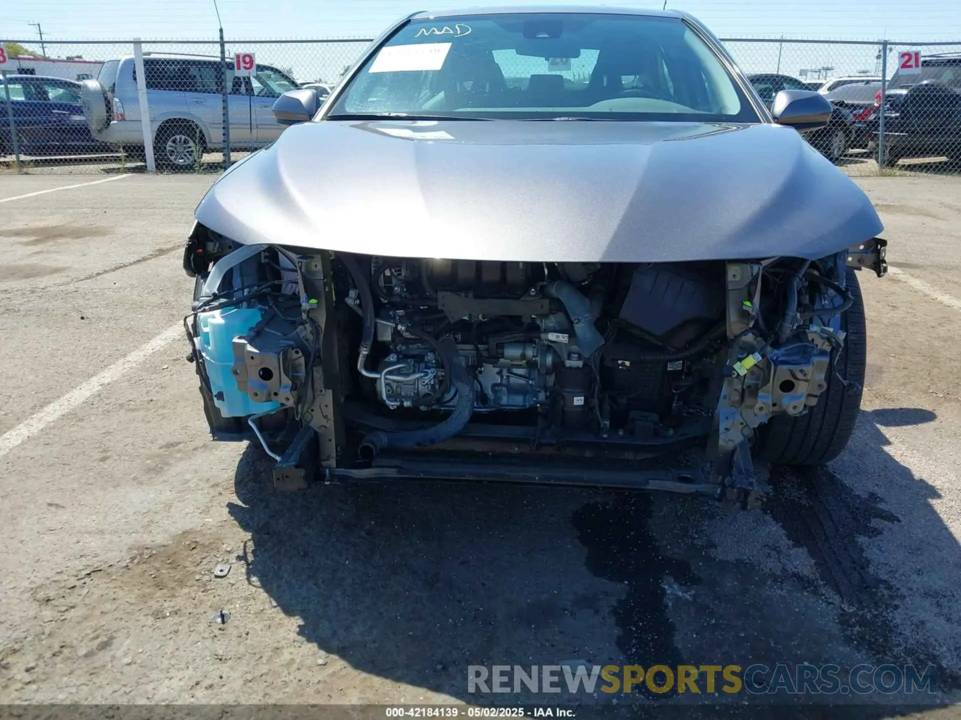6 Photograph of a damaged car 4T1B11HK8KU780550 TOYOTA CAMRY 2019