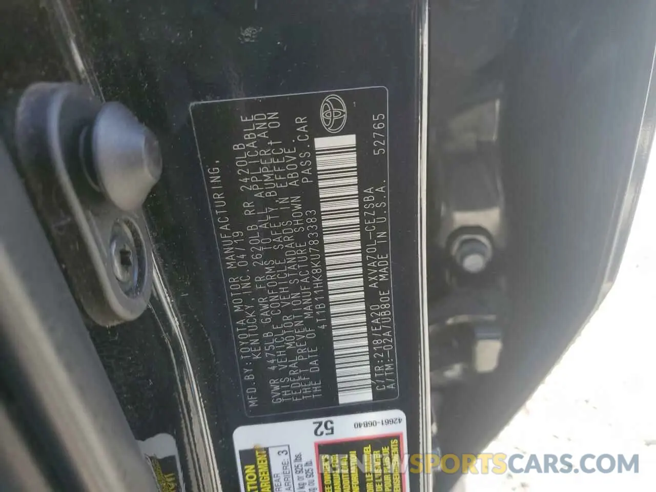 12 Photograph of a damaged car 4T1B11HK8KU783383 TOYOTA CAMRY 2019