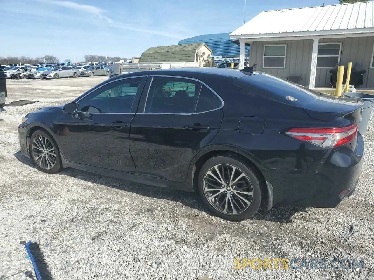 2 Photograph of a damaged car 4T1B11HK8KU783383 TOYOTA CAMRY 2019