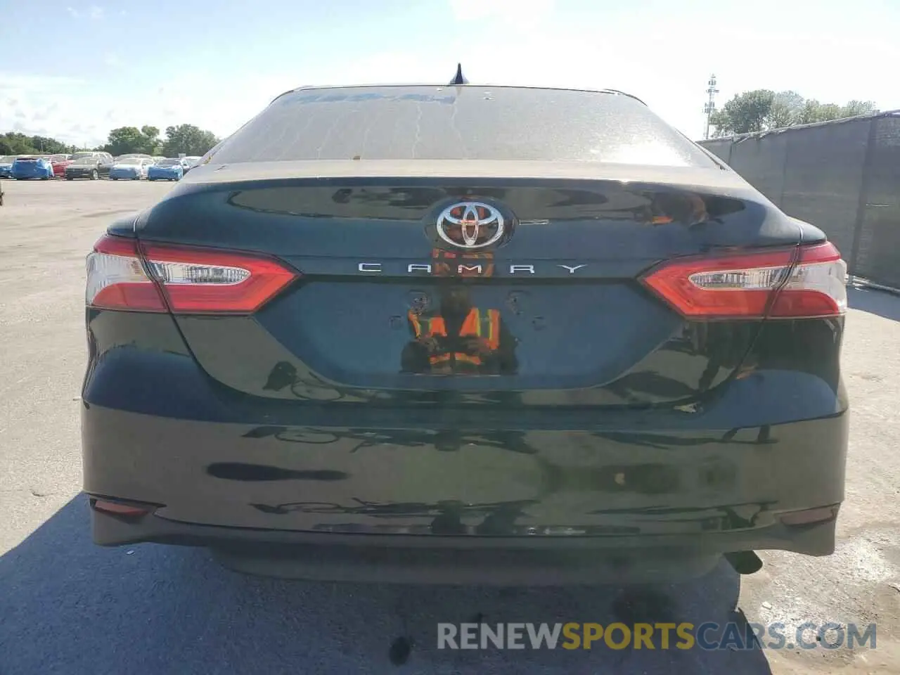 6 Photograph of a damaged car 4T1B11HK8KU786641 TOYOTA CAMRY 2019