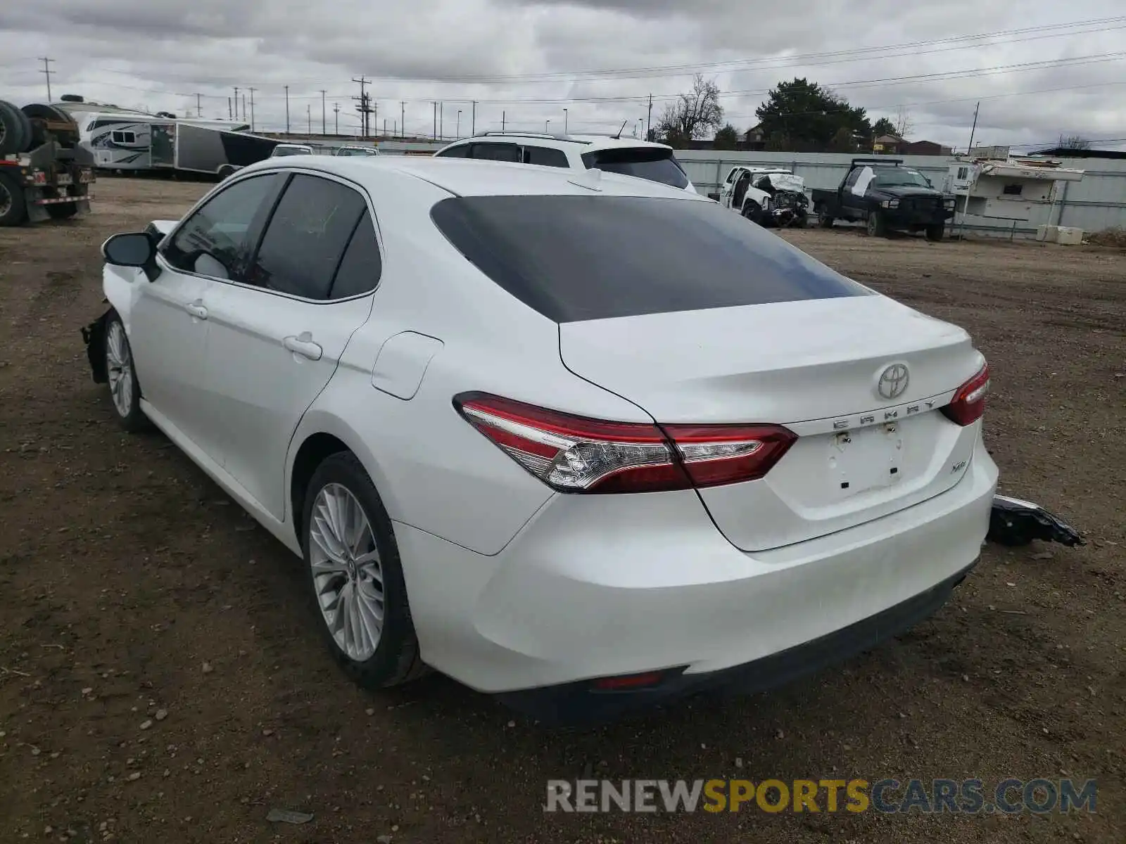 3 Photograph of a damaged car 4T1B11HK8KU791077 TOYOTA CAMRY 2019