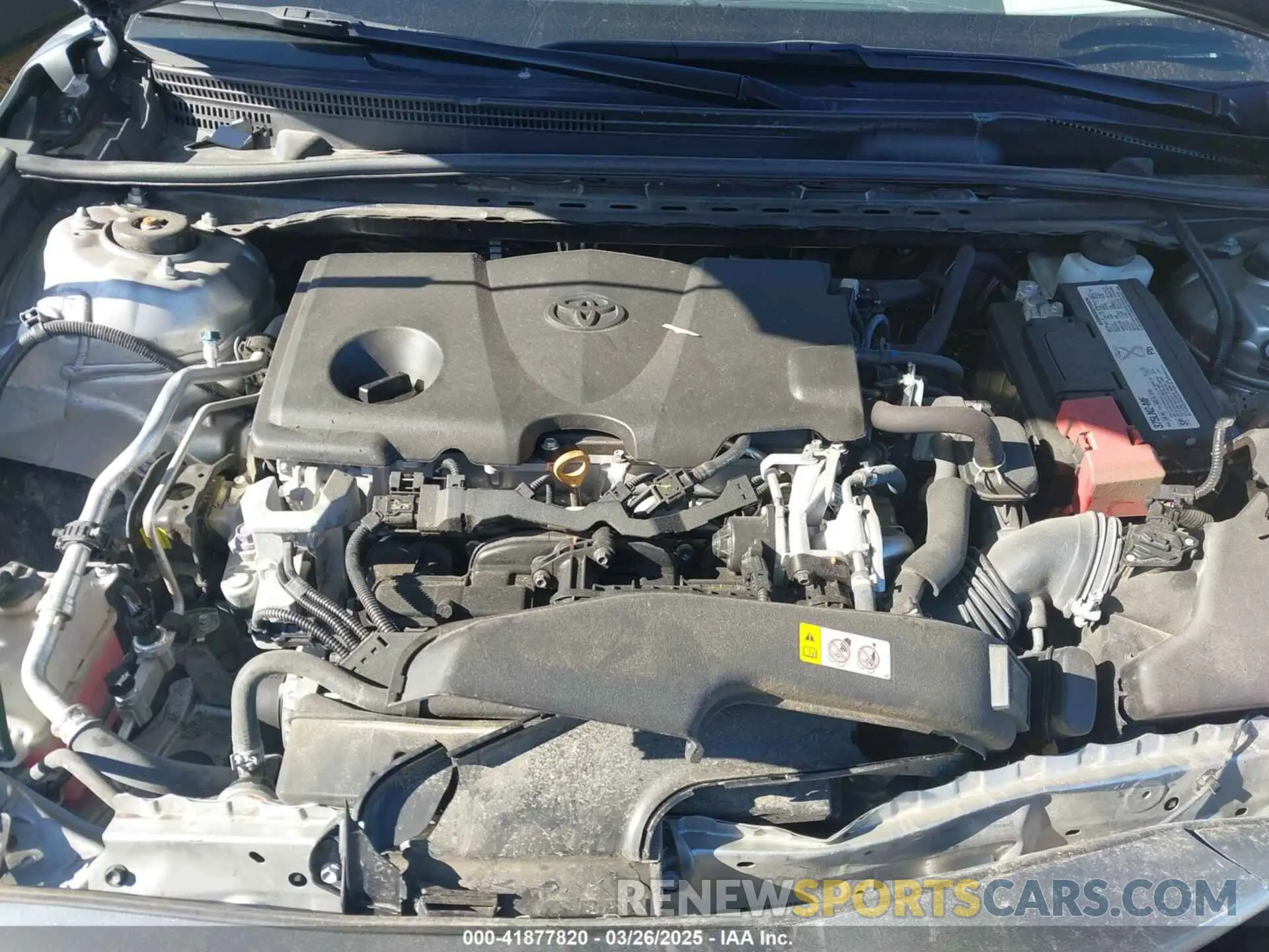 10 Photograph of a damaged car 4T1B11HK8KU792519 TOYOTA CAMRY 2019