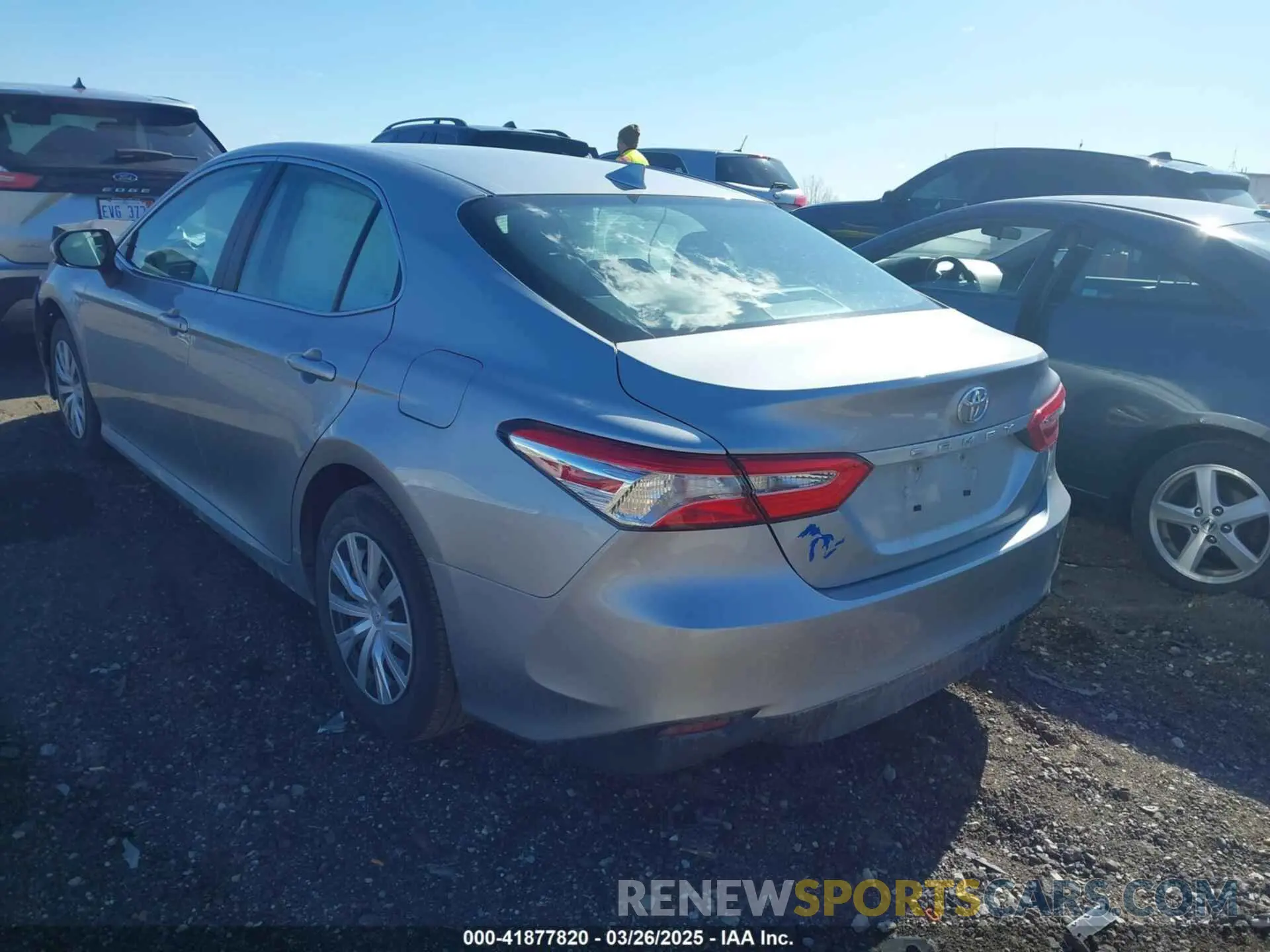 3 Photograph of a damaged car 4T1B11HK8KU792519 TOYOTA CAMRY 2019