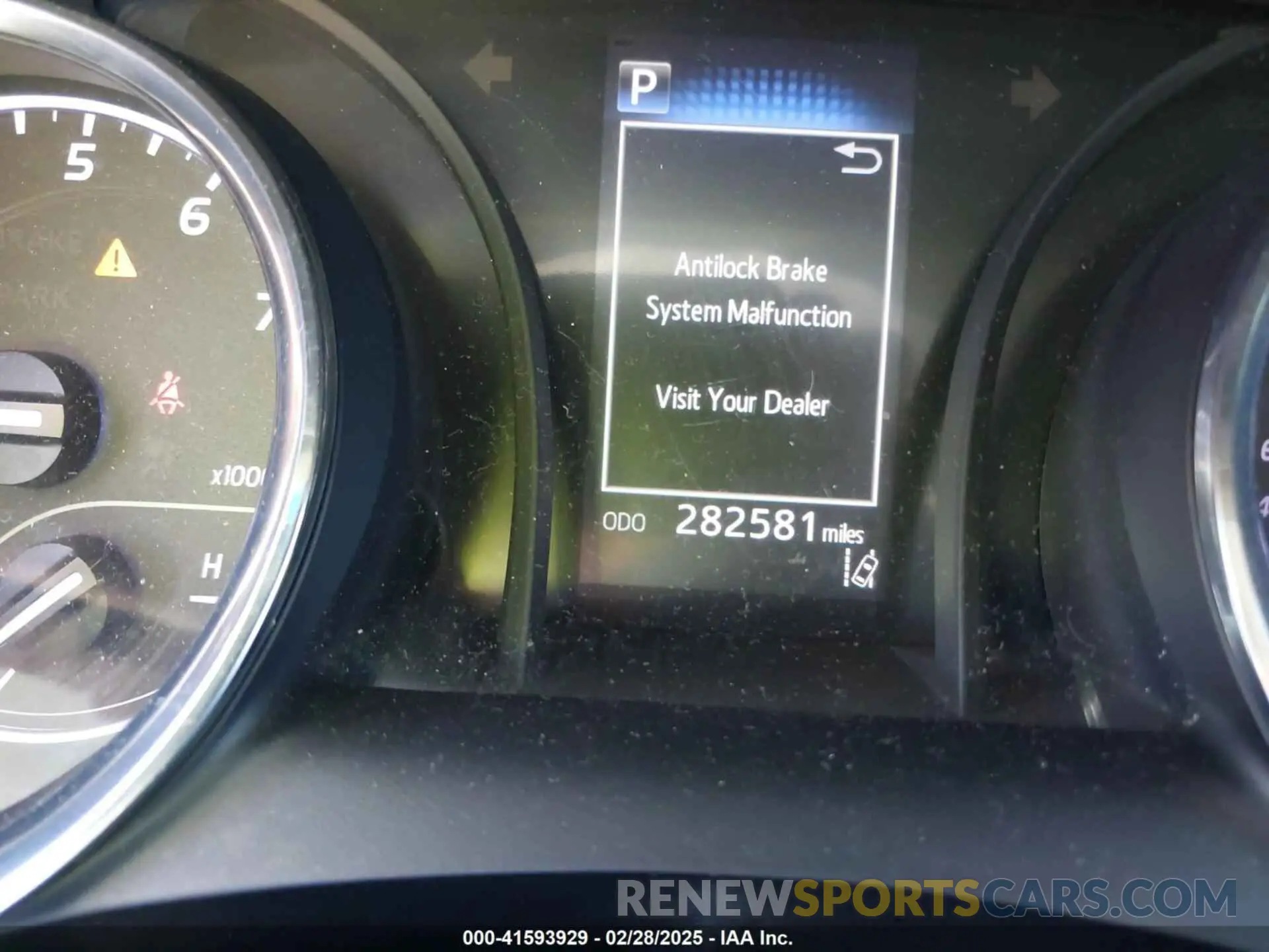 15 Photograph of a damaged car 4T1B11HK8KU793850 TOYOTA CAMRY 2019