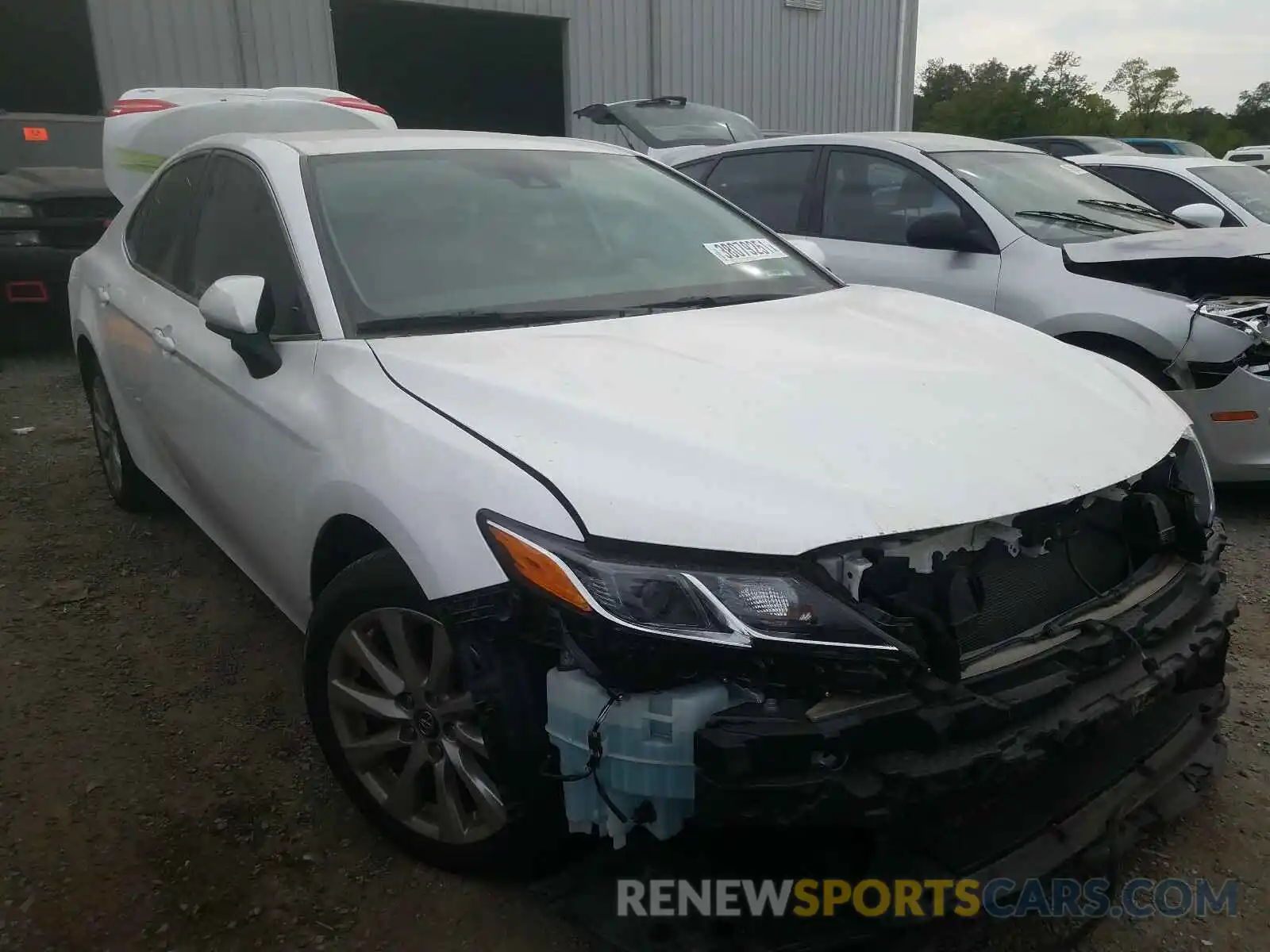 1 Photograph of a damaged car 4T1B11HK8KU795033 TOYOTA CAMRY 2019