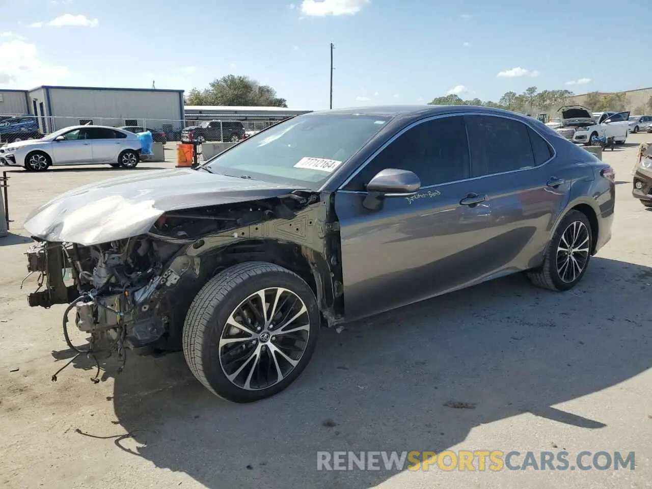 1 Photograph of a damaged car 4T1B11HK8KU795811 TOYOTA CAMRY 2019