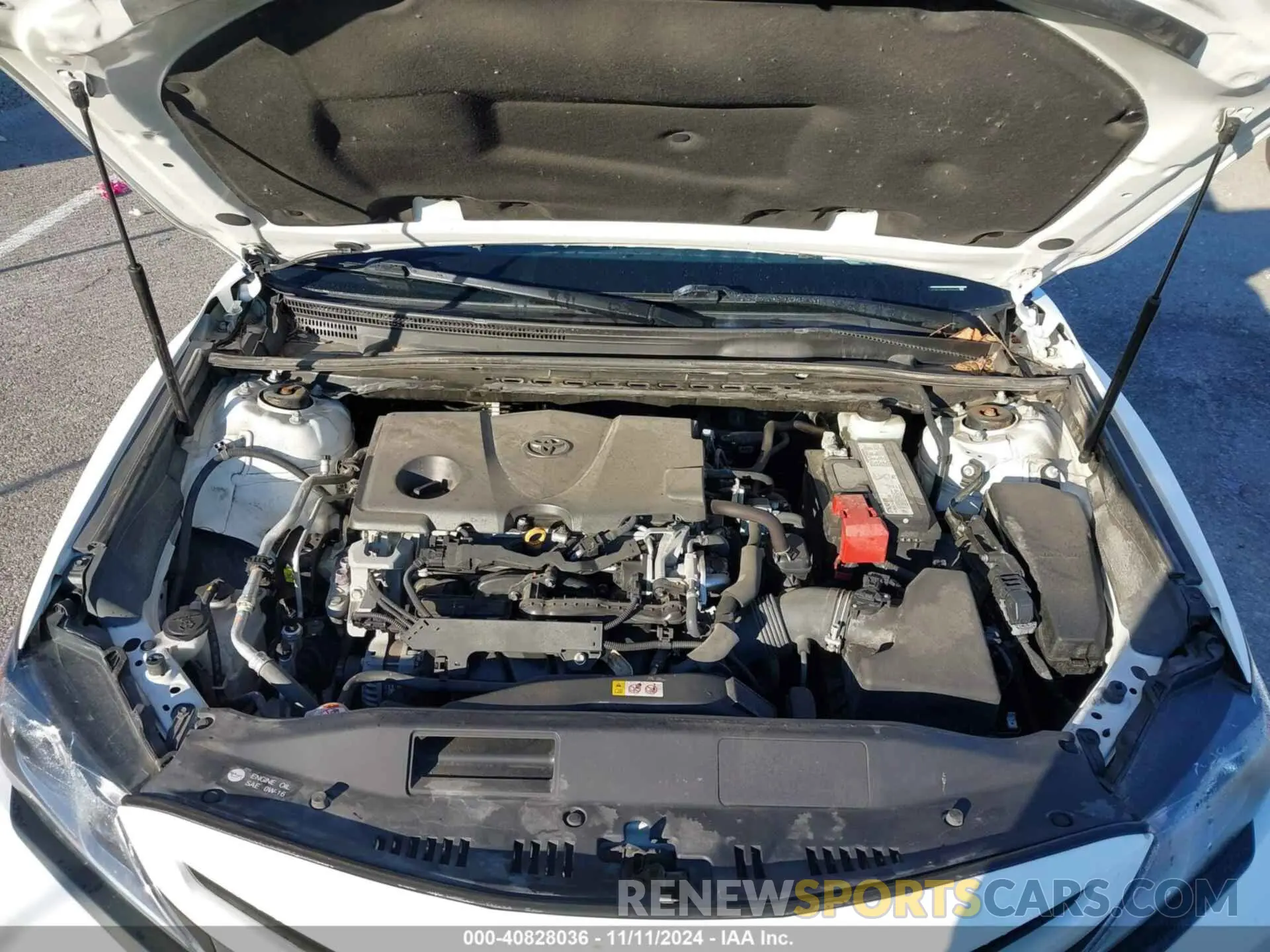 10 Photograph of a damaged car 4T1B11HK8KU796408 TOYOTA CAMRY 2019