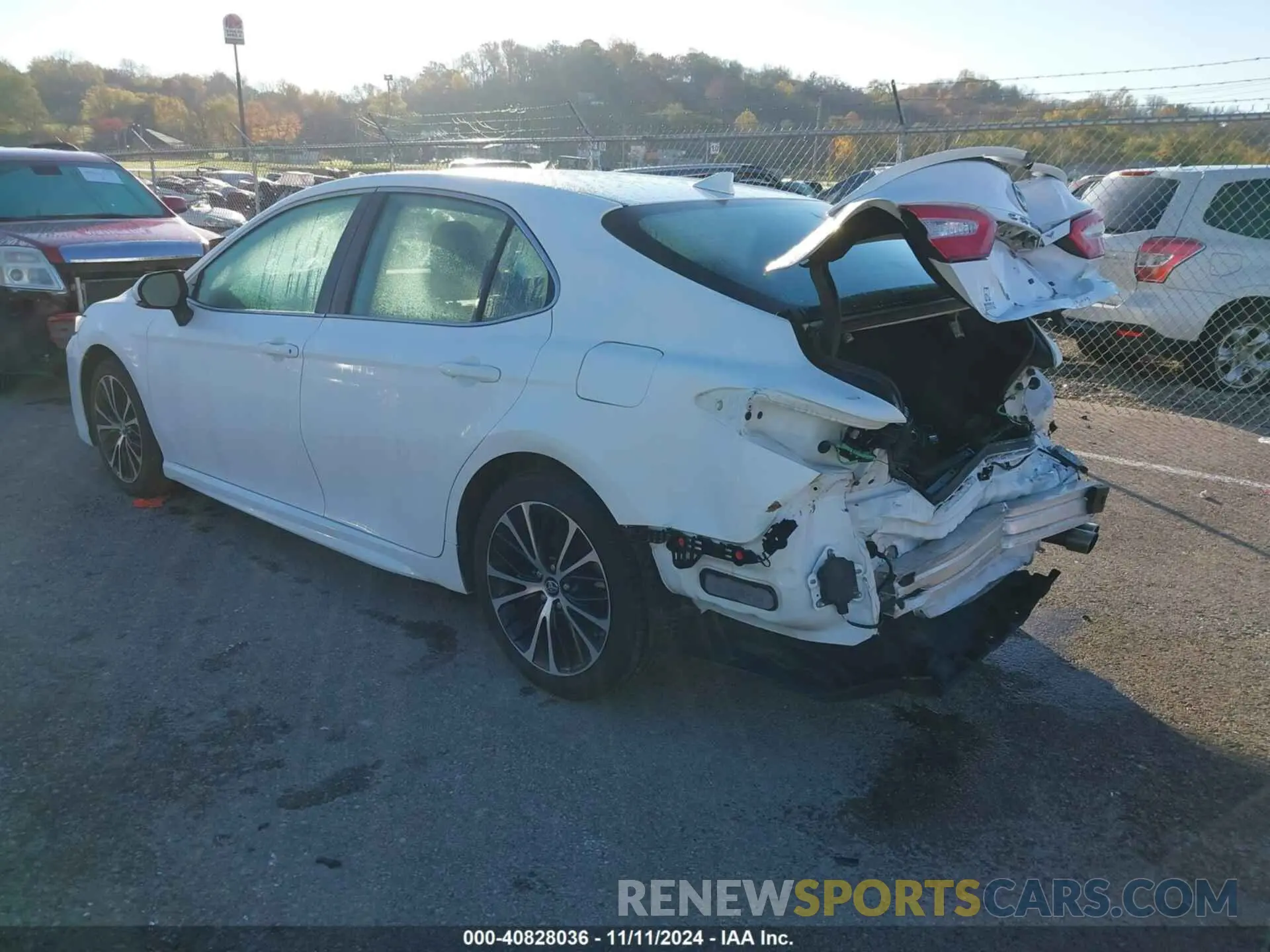3 Photograph of a damaged car 4T1B11HK8KU796408 TOYOTA CAMRY 2019